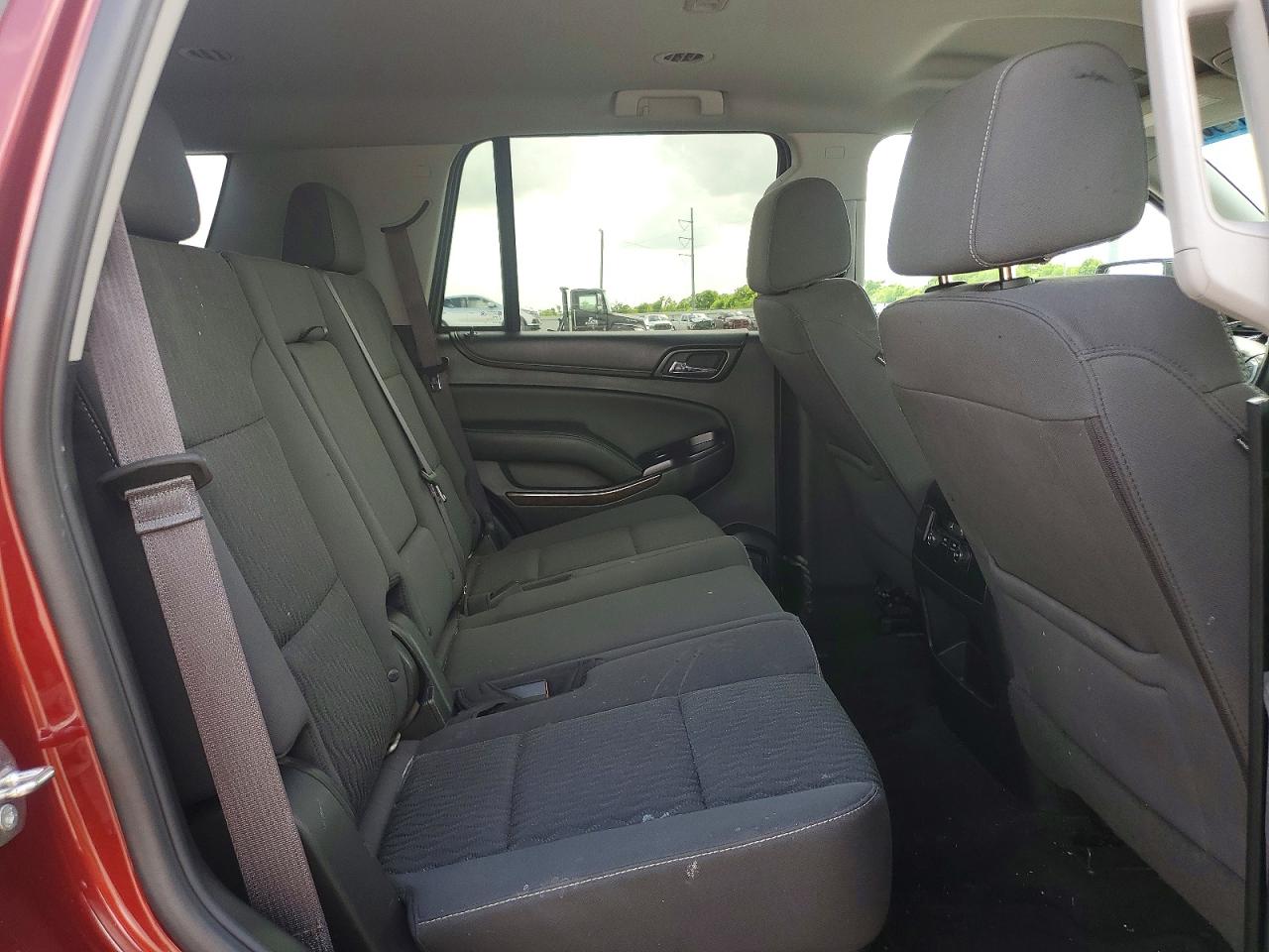 2016 Chevrolet Tahoe C1500 Ls Красный vin: 1GNSCAKC5GR444002
