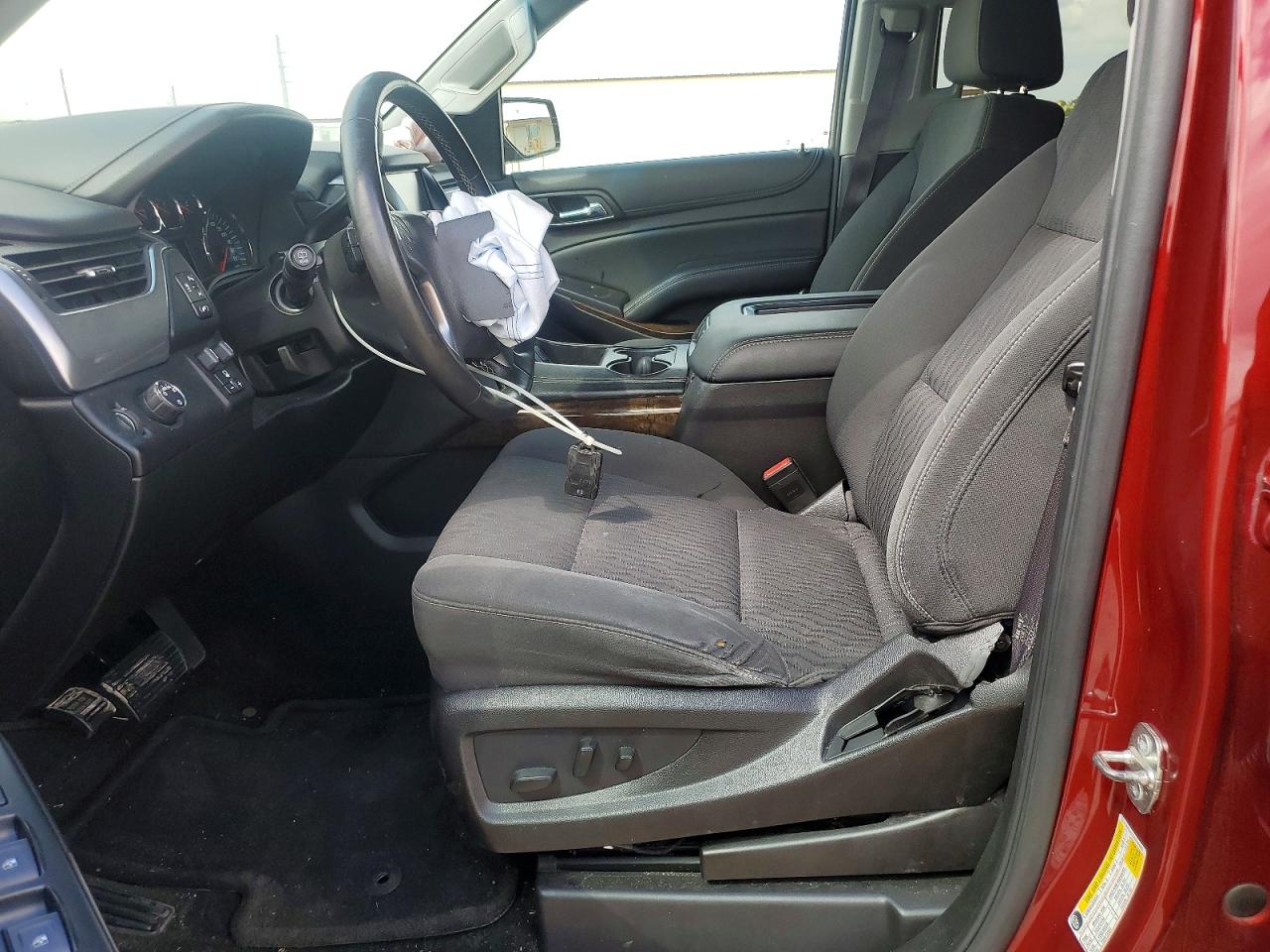 2016 Chevrolet Tahoe C1500 Ls Красный vin: 1GNSCAKC5GR444002