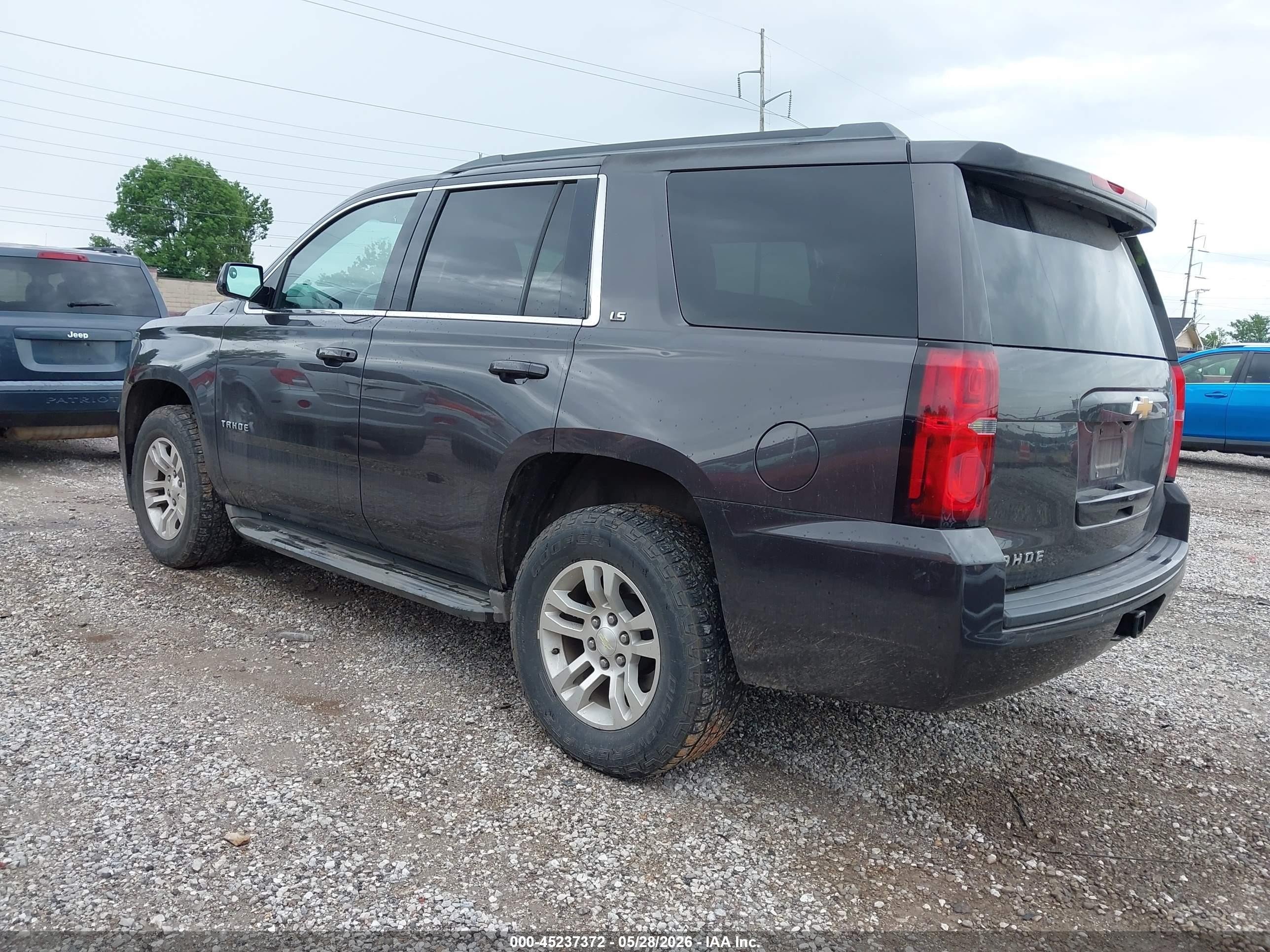 2015 Chevrolet Tahoe Ls Gray vin: 1GNSCAKC6FR290883