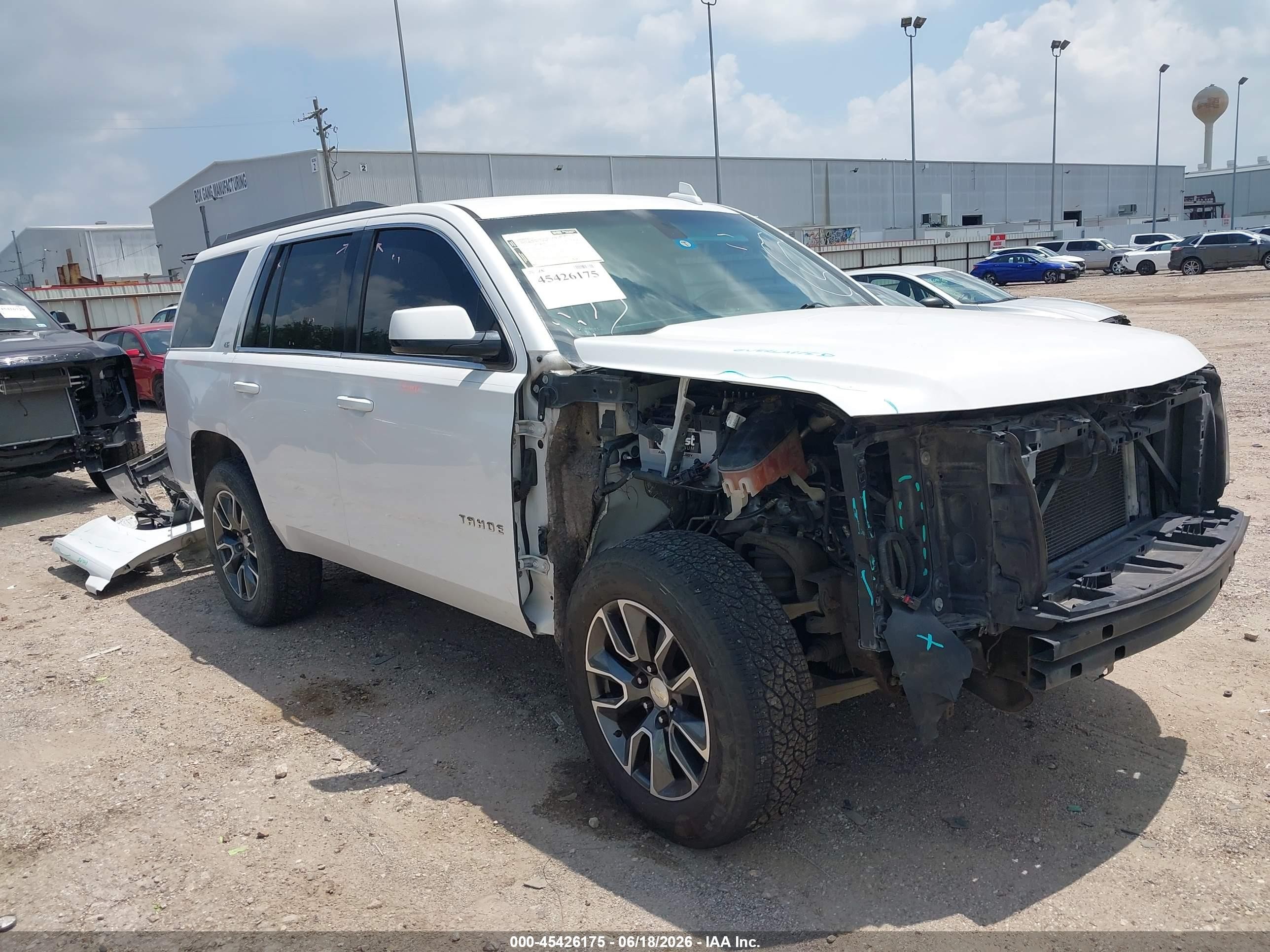 2015 Chevrolet Tahoe Ls White vin: 1GNSCAKC6FR696131