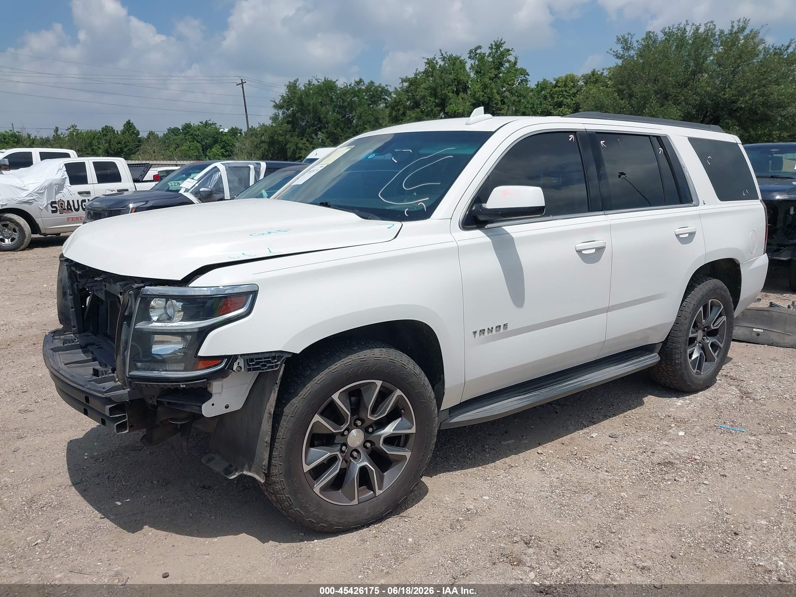 2015 Chevrolet Tahoe Ls White vin: 1GNSCAKC6FR696131