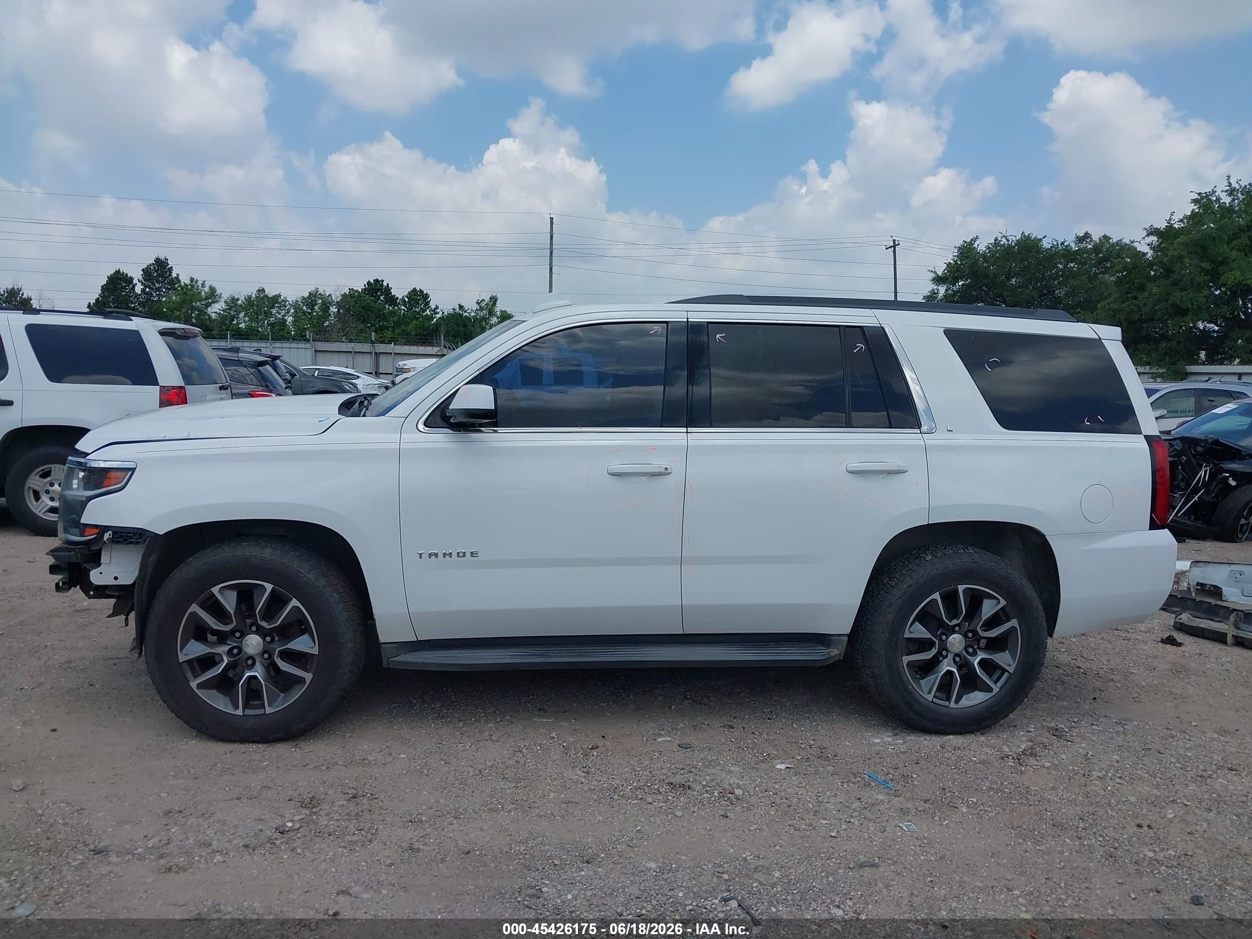 2015 Chevrolet Tahoe Ls White vin: 1GNSCAKC6FR696131