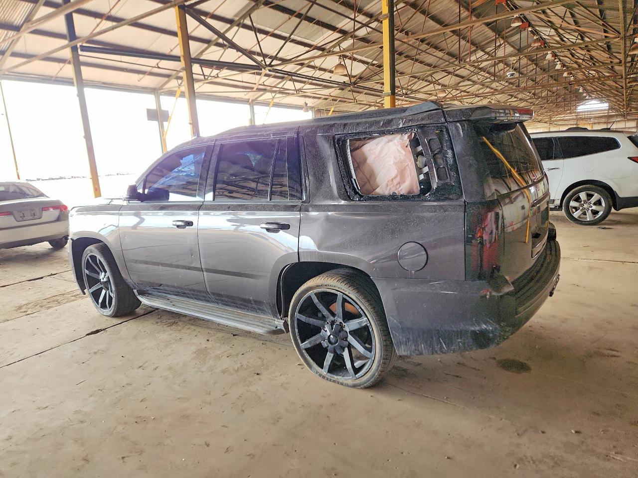 2015 Chevrolet Tahoe C1500 Ls Black vin: 1GNSCAKC7FR638867