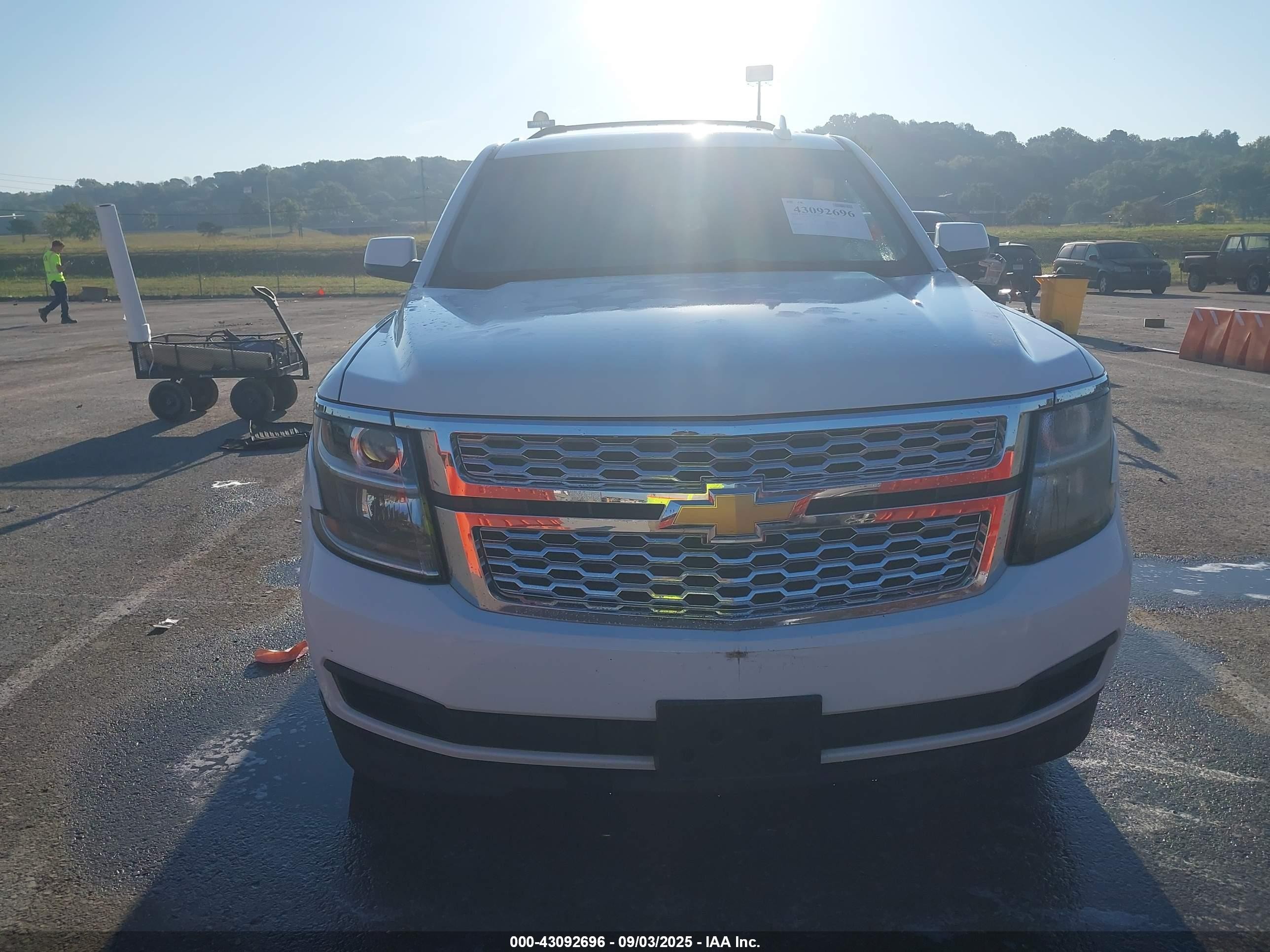 2015 Chevrolet Tahoe Ls White vin: 1GNSCAKC8FR559241