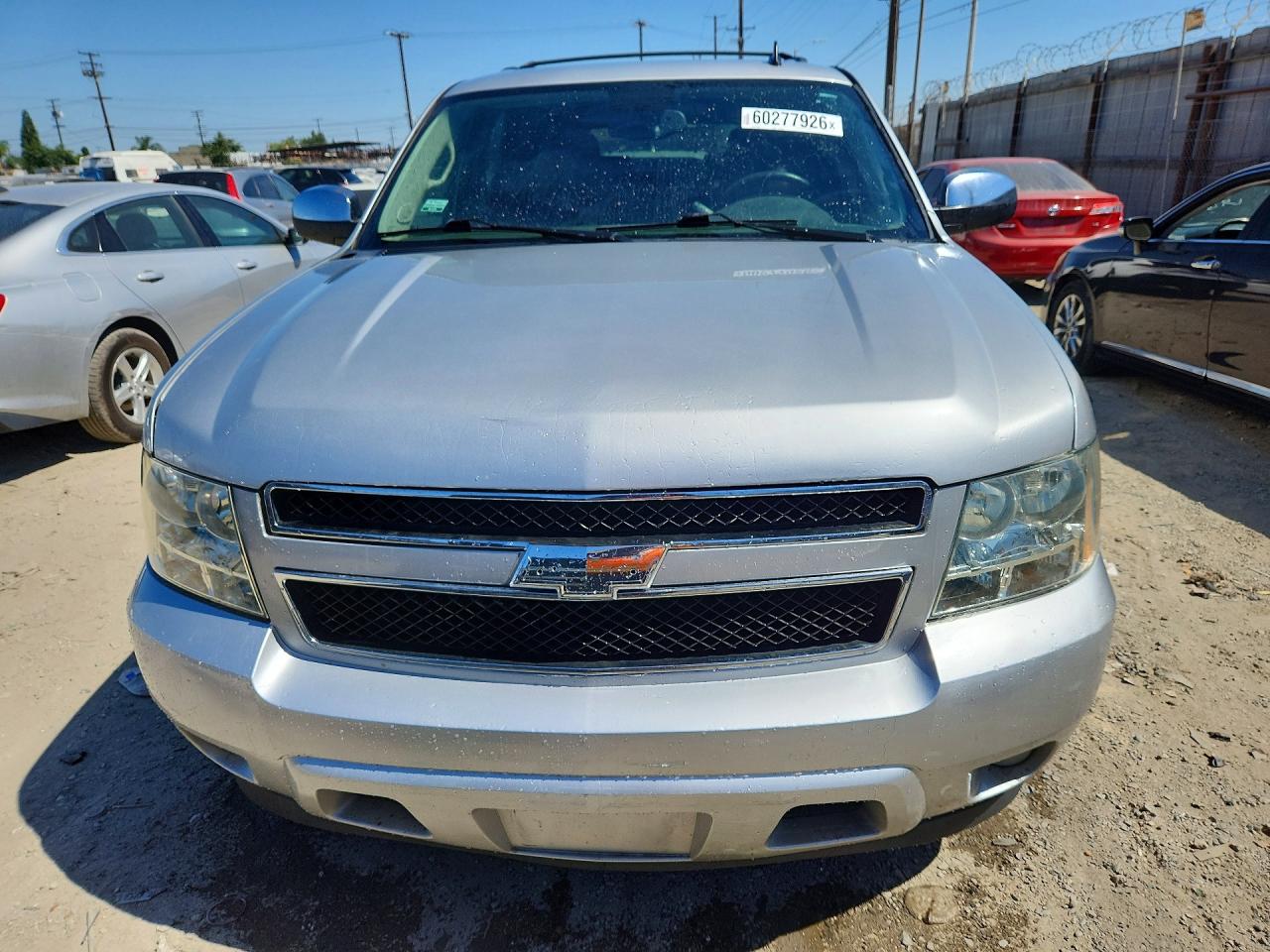 2011 Chevrolet Tahoe C1500 Lt Silver vin: 1GNSCBE00BR257010