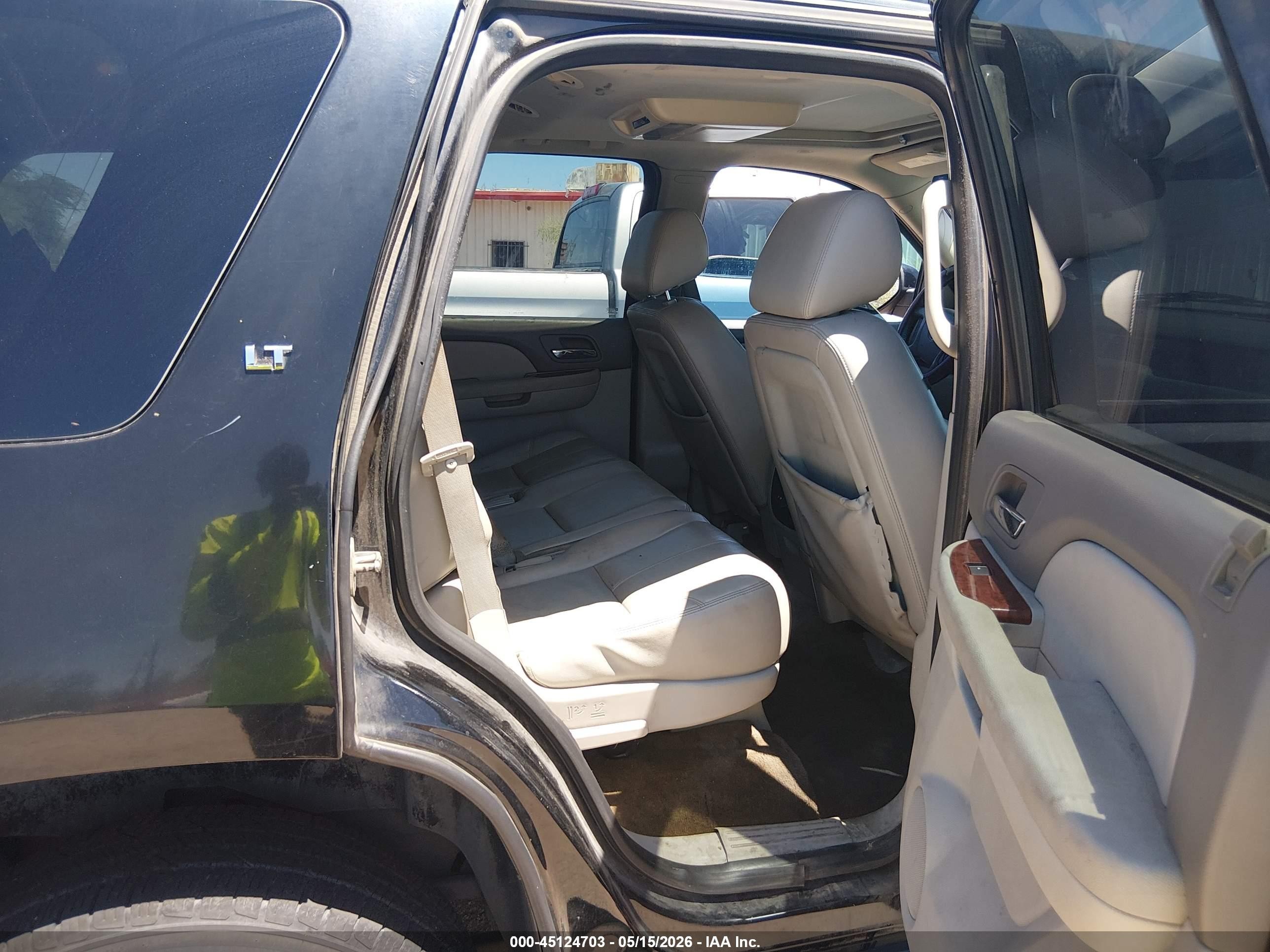 2012 Chevrolet Tahoe Lt Black vin: 1GNSCBE00CR135085