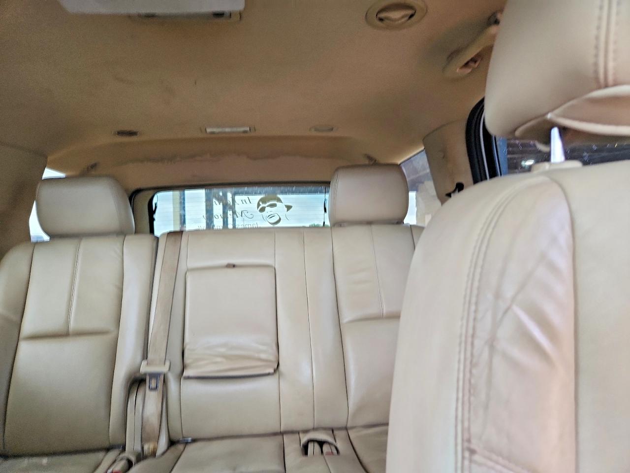 2012 Chevrolet Tahoe C1500 Lt White vin: 1GNSCBE00CR291188