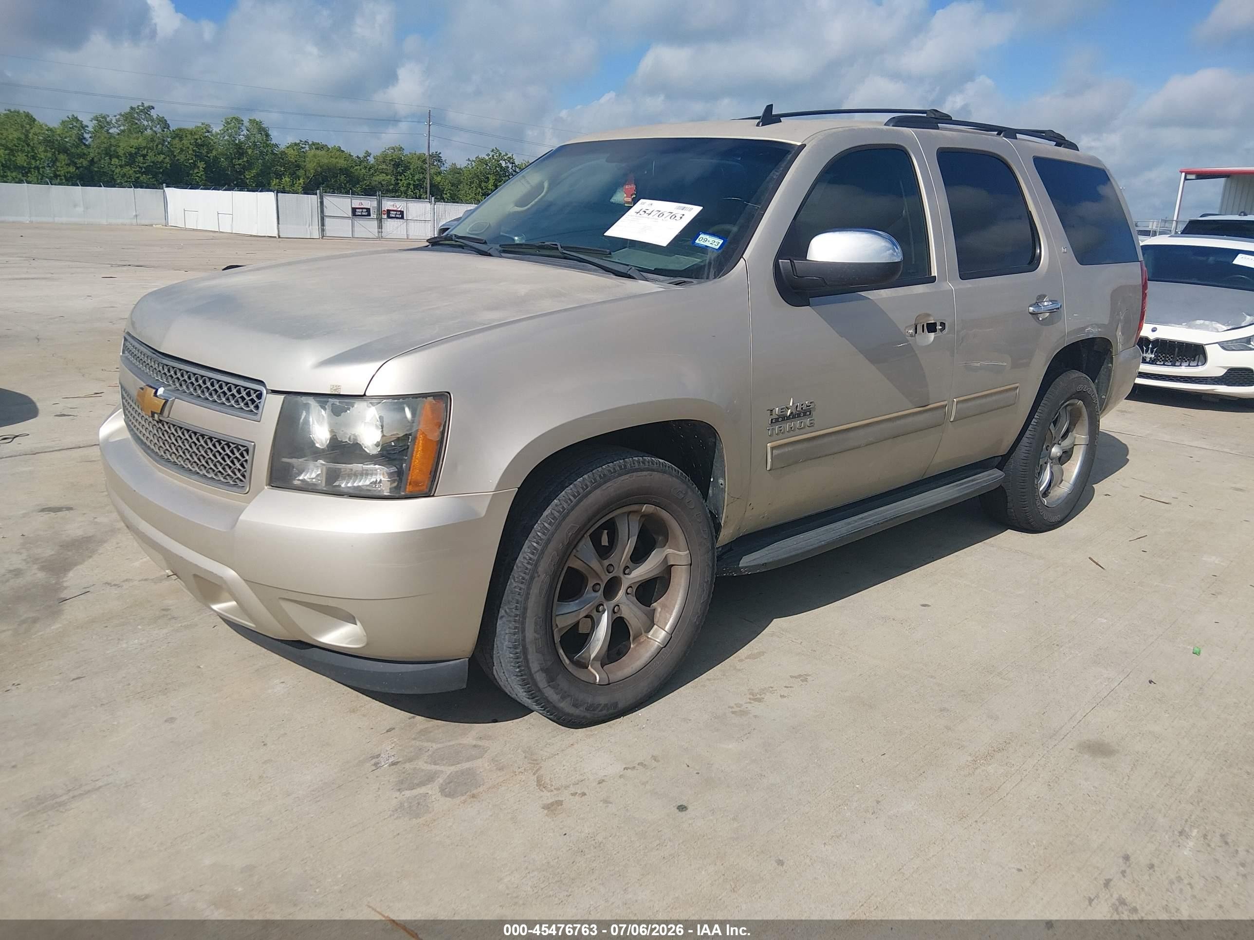 2013 Chevrolet Tahoe Lt Tan vin: 1GNSCBE00DR195367