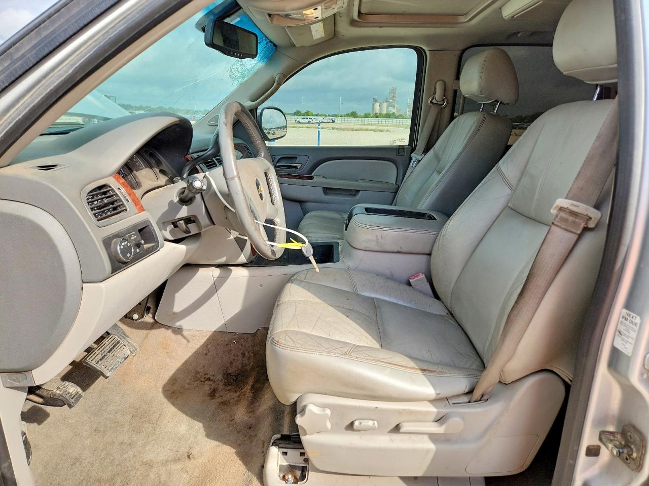 2014 Chevrolet Tahoe C1500 Lt Silver vin: 1GNSCBE00ER238235