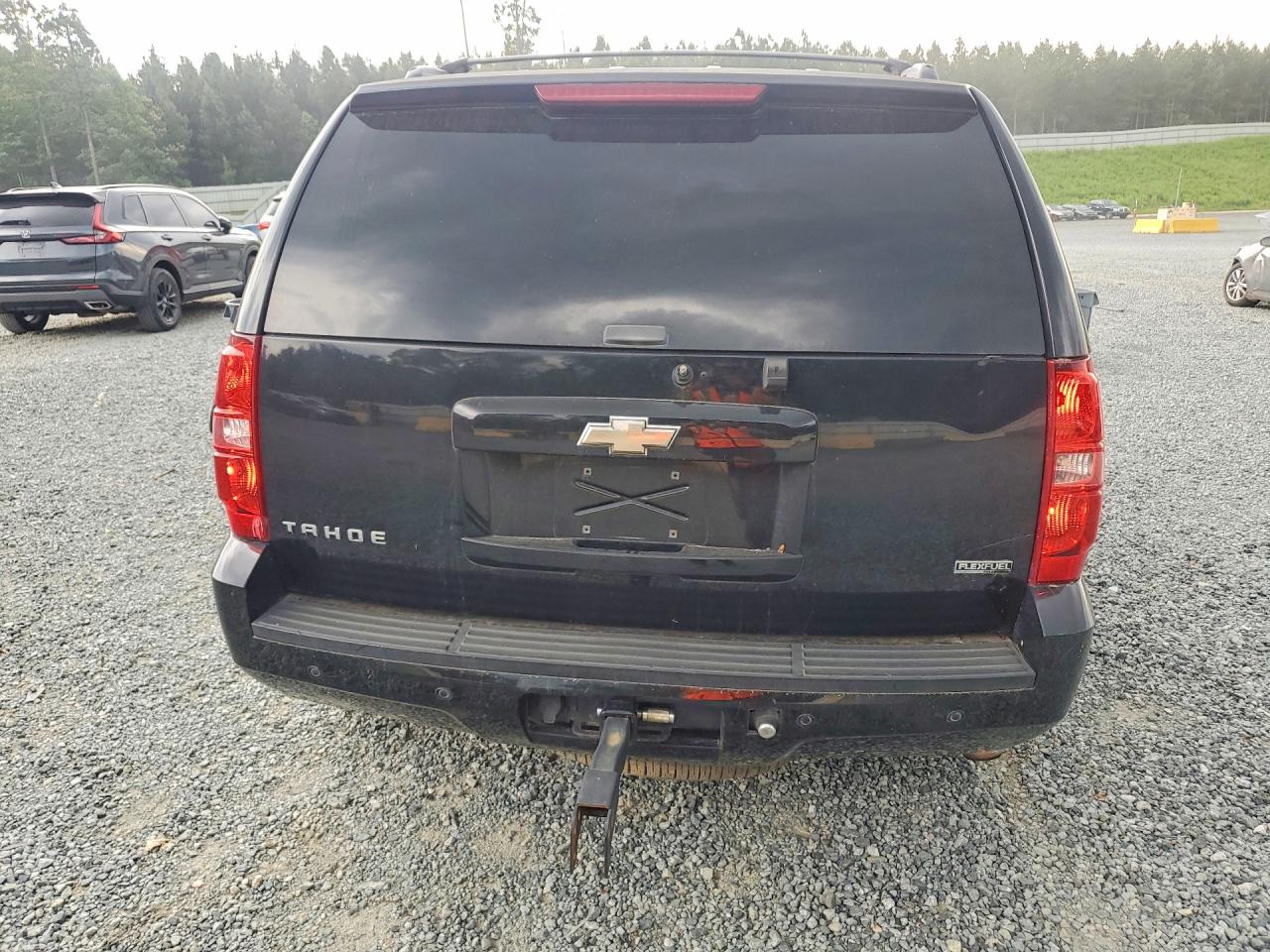 2011 Chevrolet Tahoe Lt Black vin: 1GNSCBE01BR241303