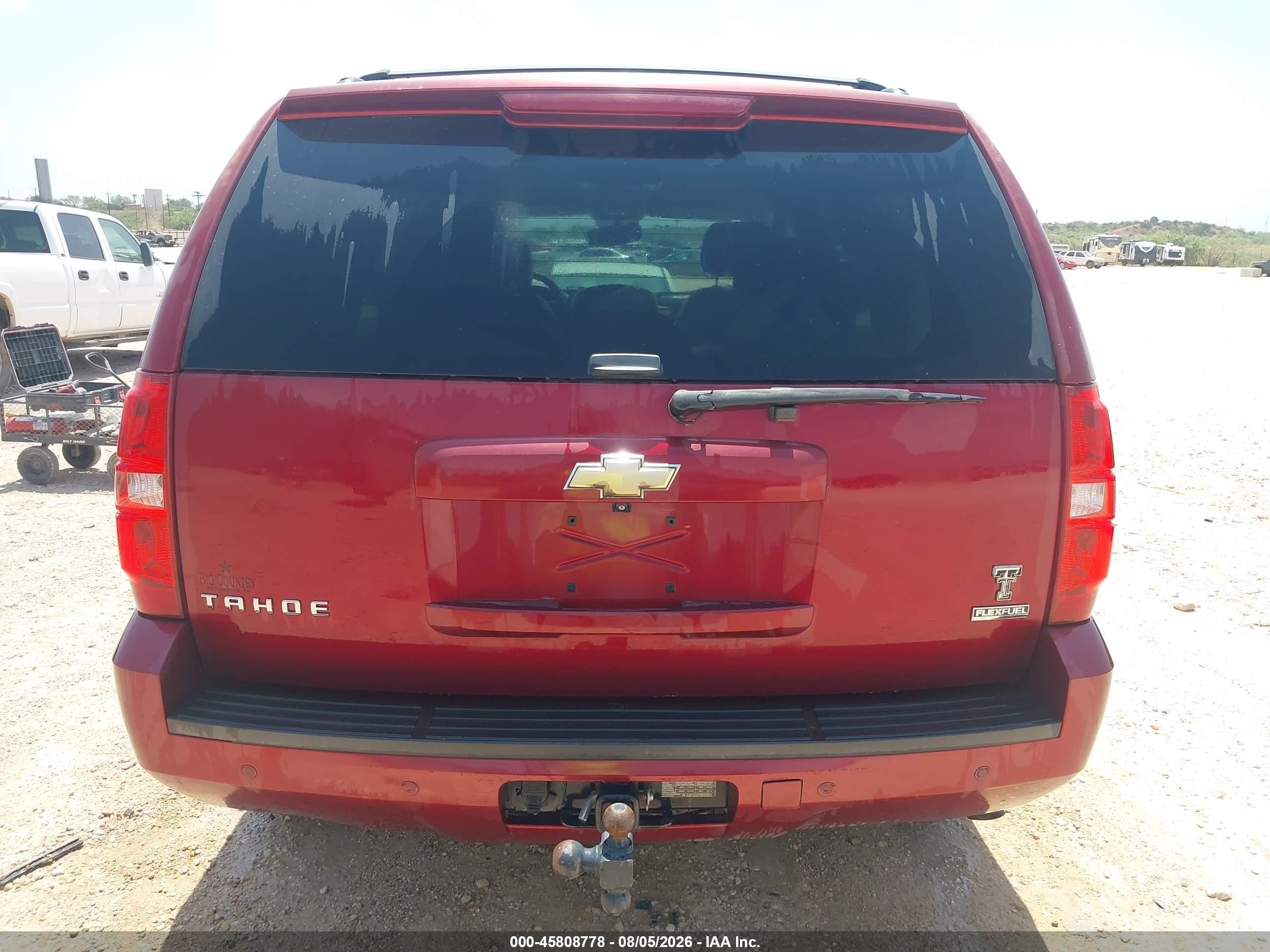 2011 Chevrolet Tahoe Lt Burgundy vin: 1GNSCBE01BR267352