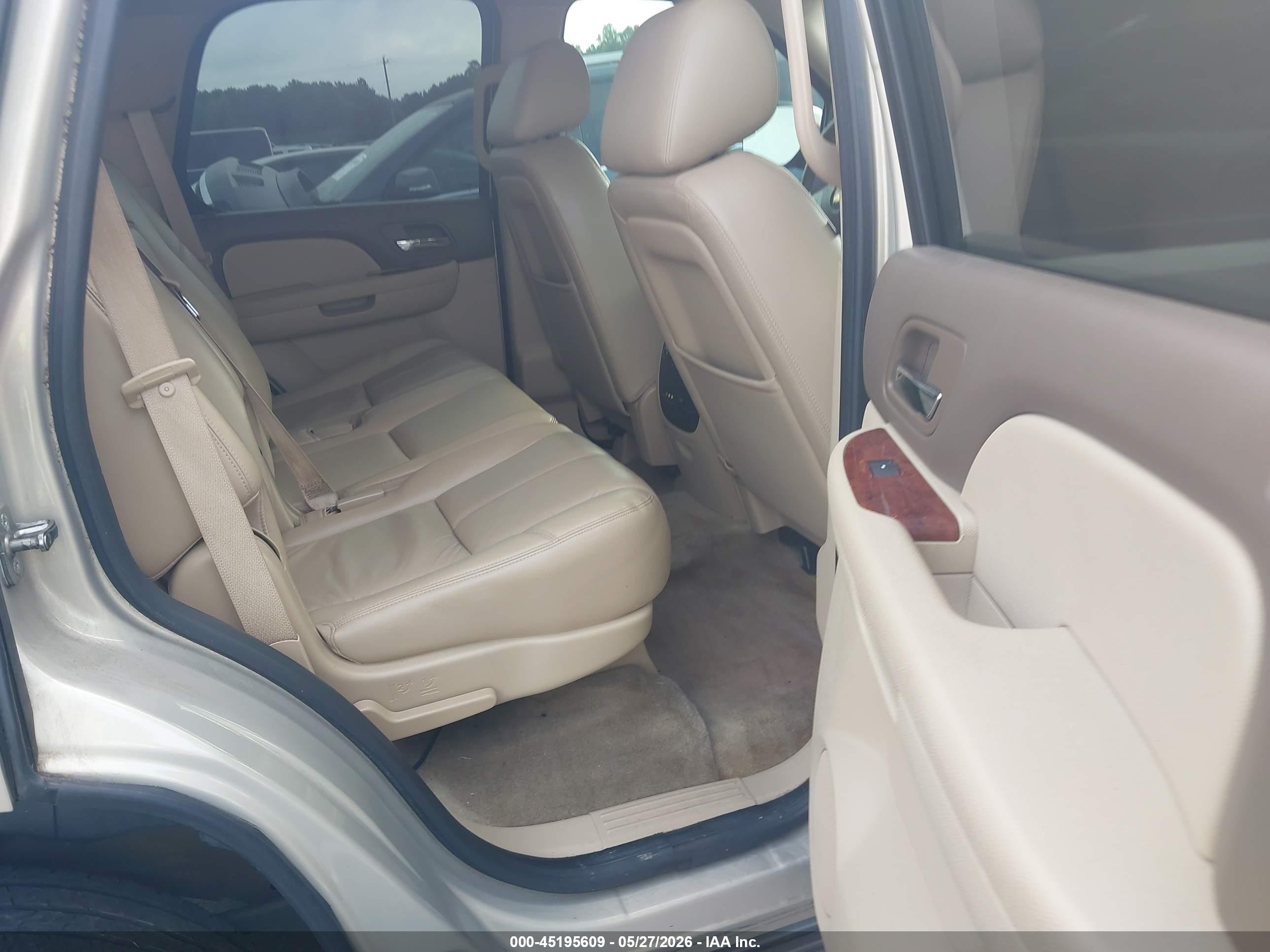 2012 Chevrolet Tahoe Lt Brown vin: 1GNSCBE01CR129456
