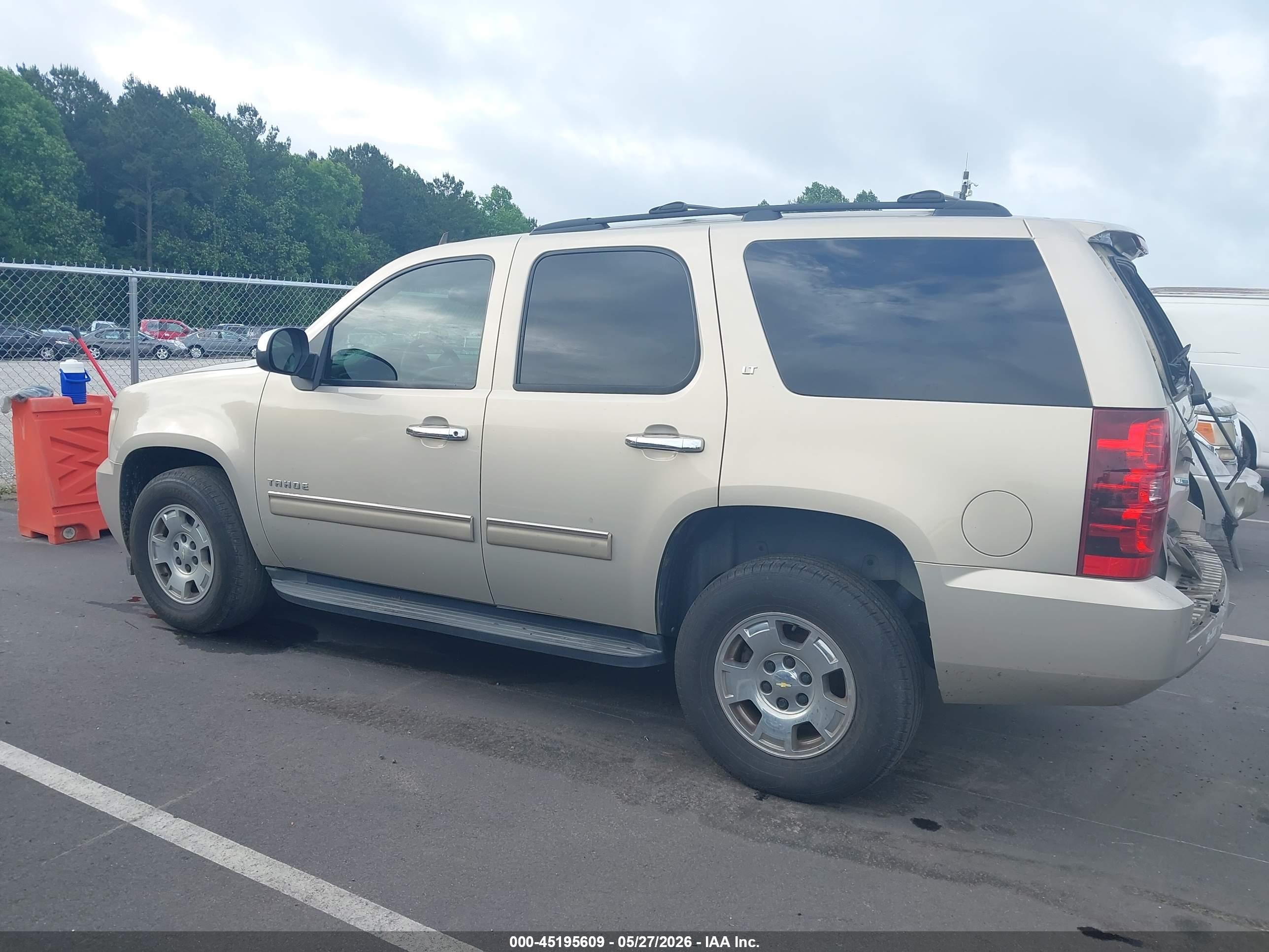 2012 Chevrolet Tahoe Lt Brown vin: 1GNSCBE01CR129456
