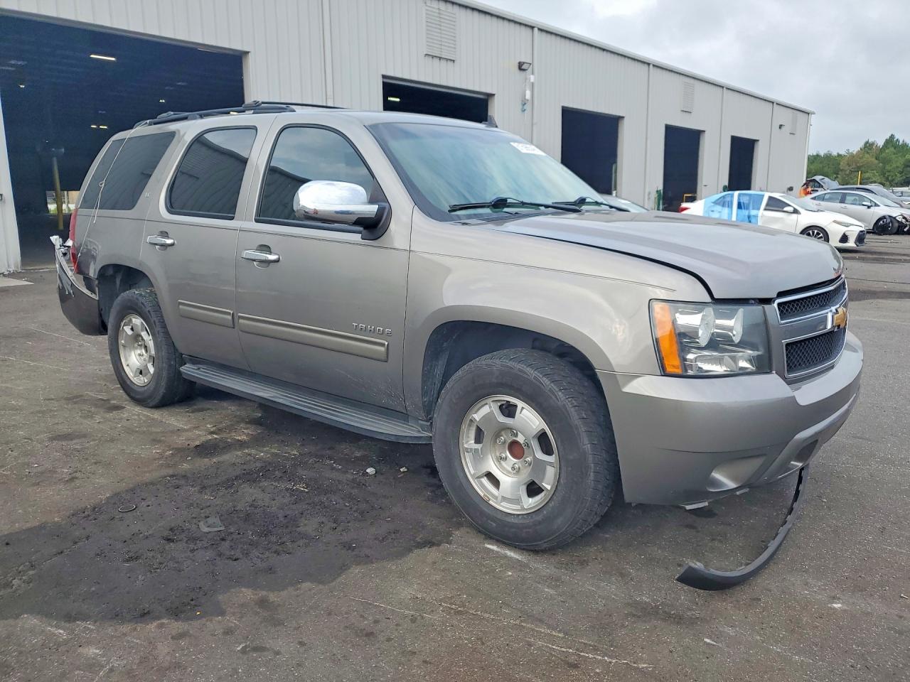 2012 Chevrolet Tahoe C1500 Lt Gray vin: 1GNSCBE01CR243652