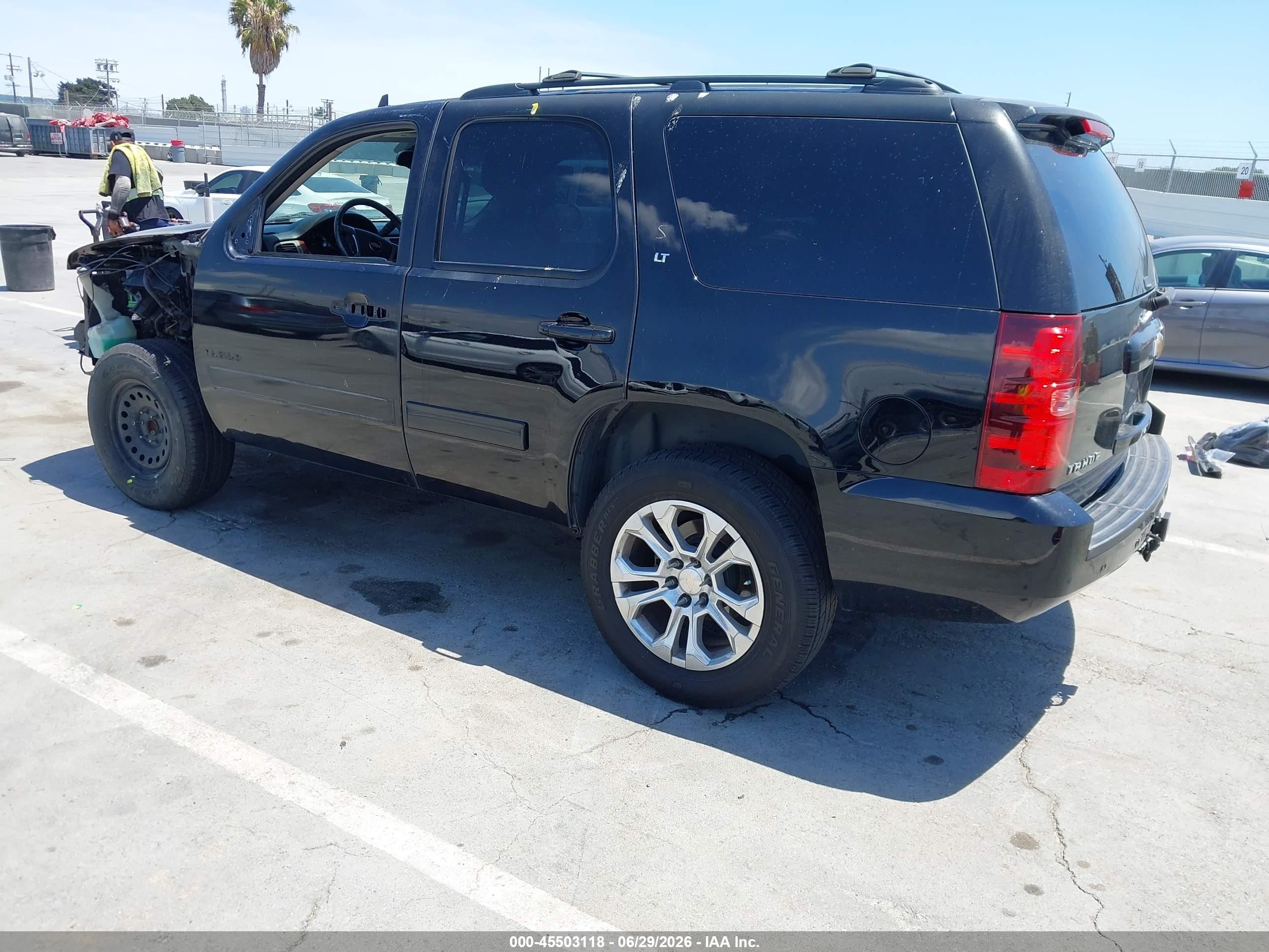 2013 Chevrolet Tahoe Lt Black vin: 1GNSCBE01DR150857