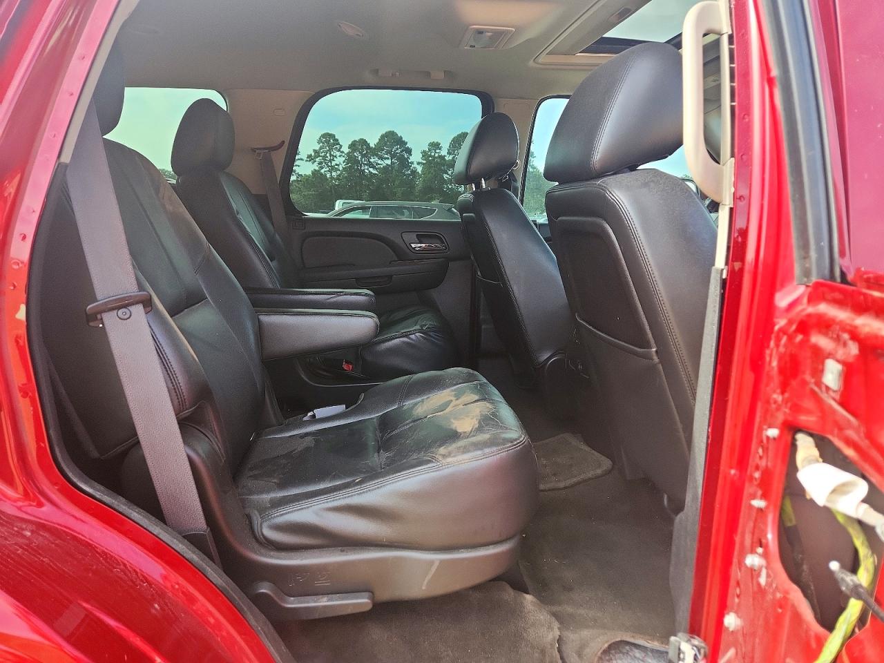 2013 Chevrolet Tahoe C1500 Lt Темно-бордовый vin: 1GNSCBE01DR244818