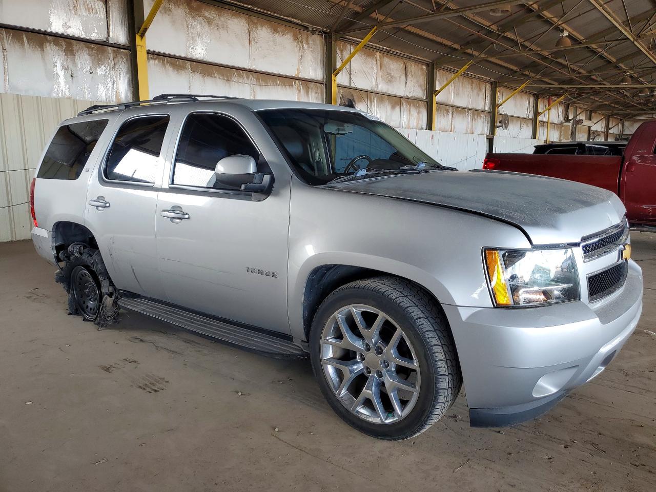 2013 Chevrolet Tahoe C1500 Lt Серебряный vin: 1GNSCBE01DR314110