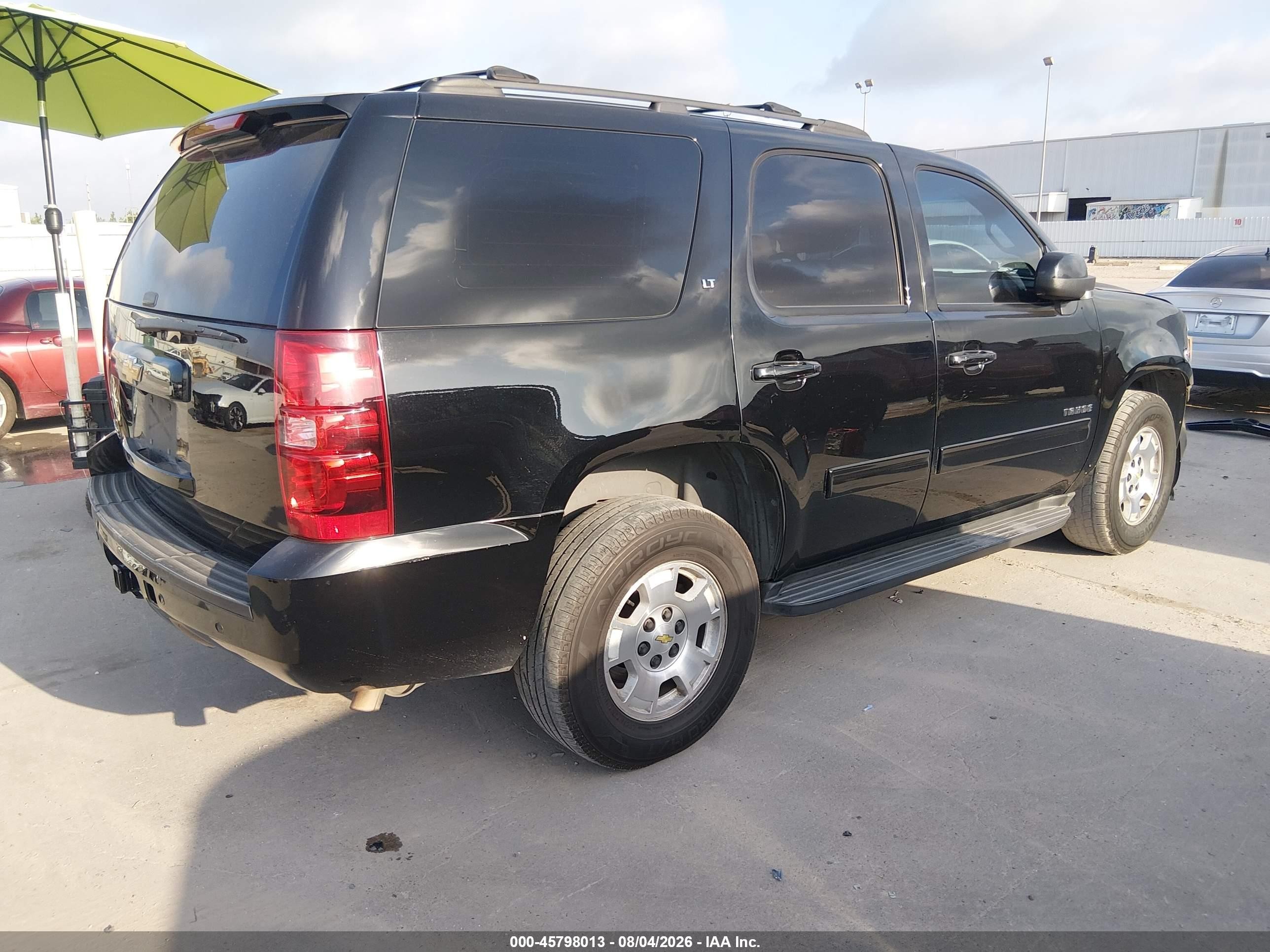 2014 Chevrolet Tahoe Lt Black vin: 1GNSCBE01ER216812