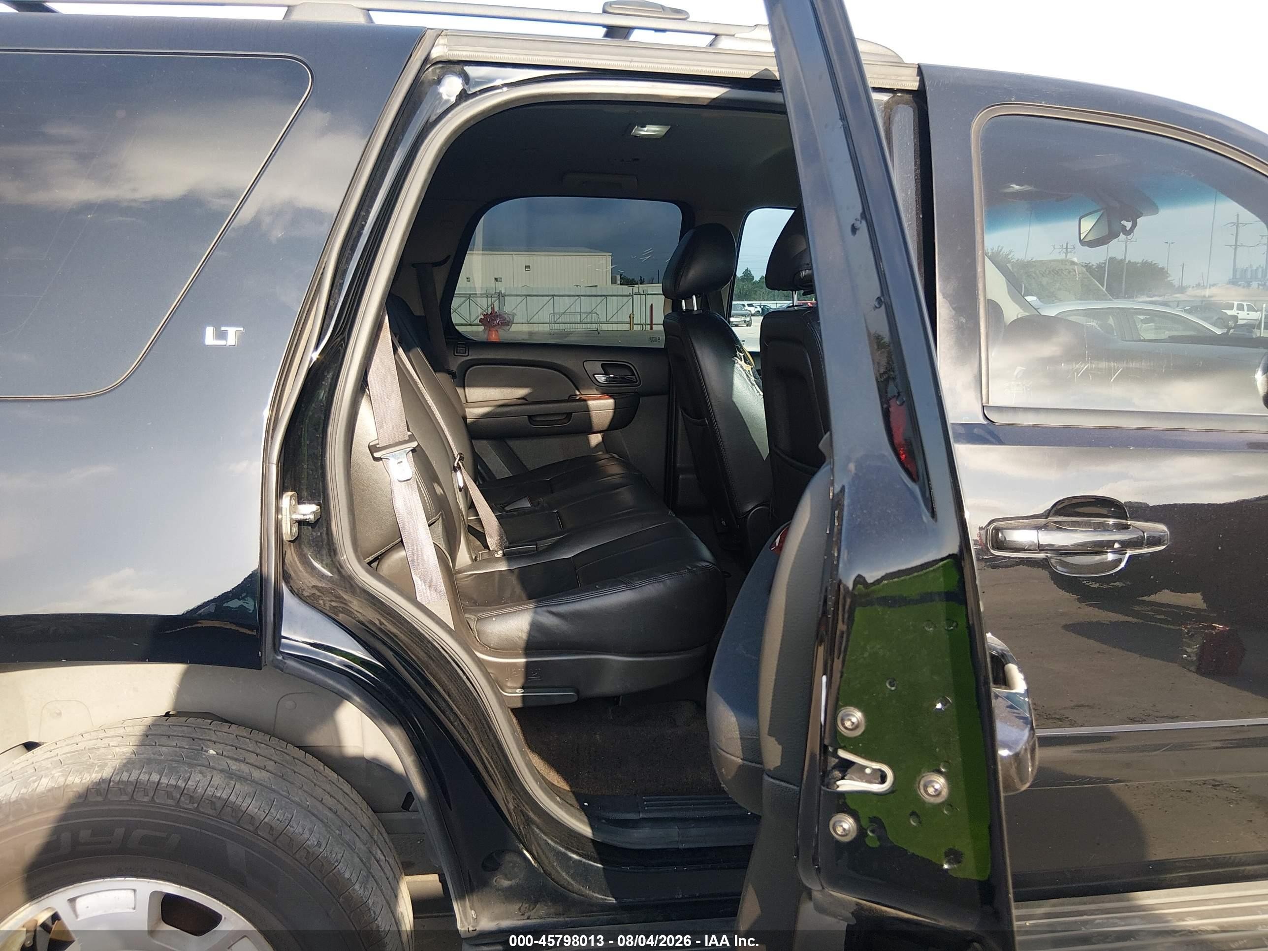 2014 Chevrolet Tahoe Lt Black vin: 1GNSCBE01ER216812