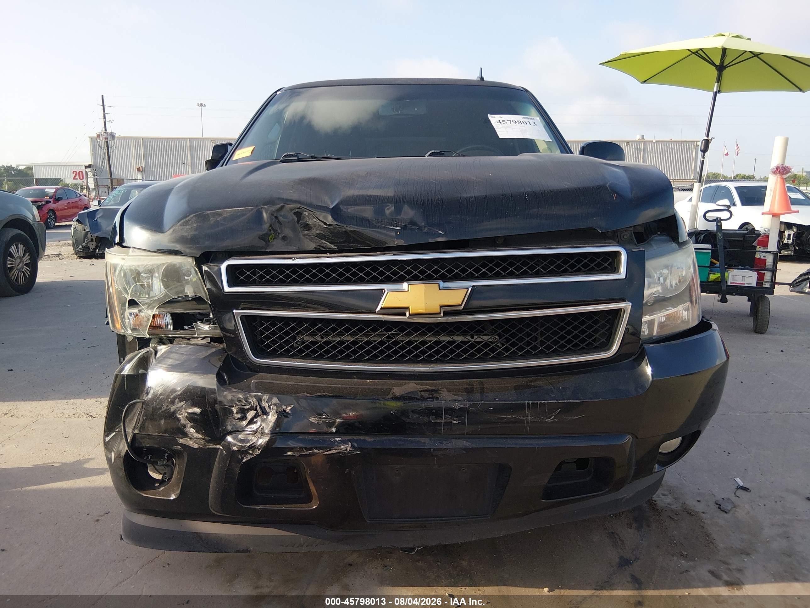 2014 Chevrolet Tahoe Lt Black vin: 1GNSCBE01ER216812
