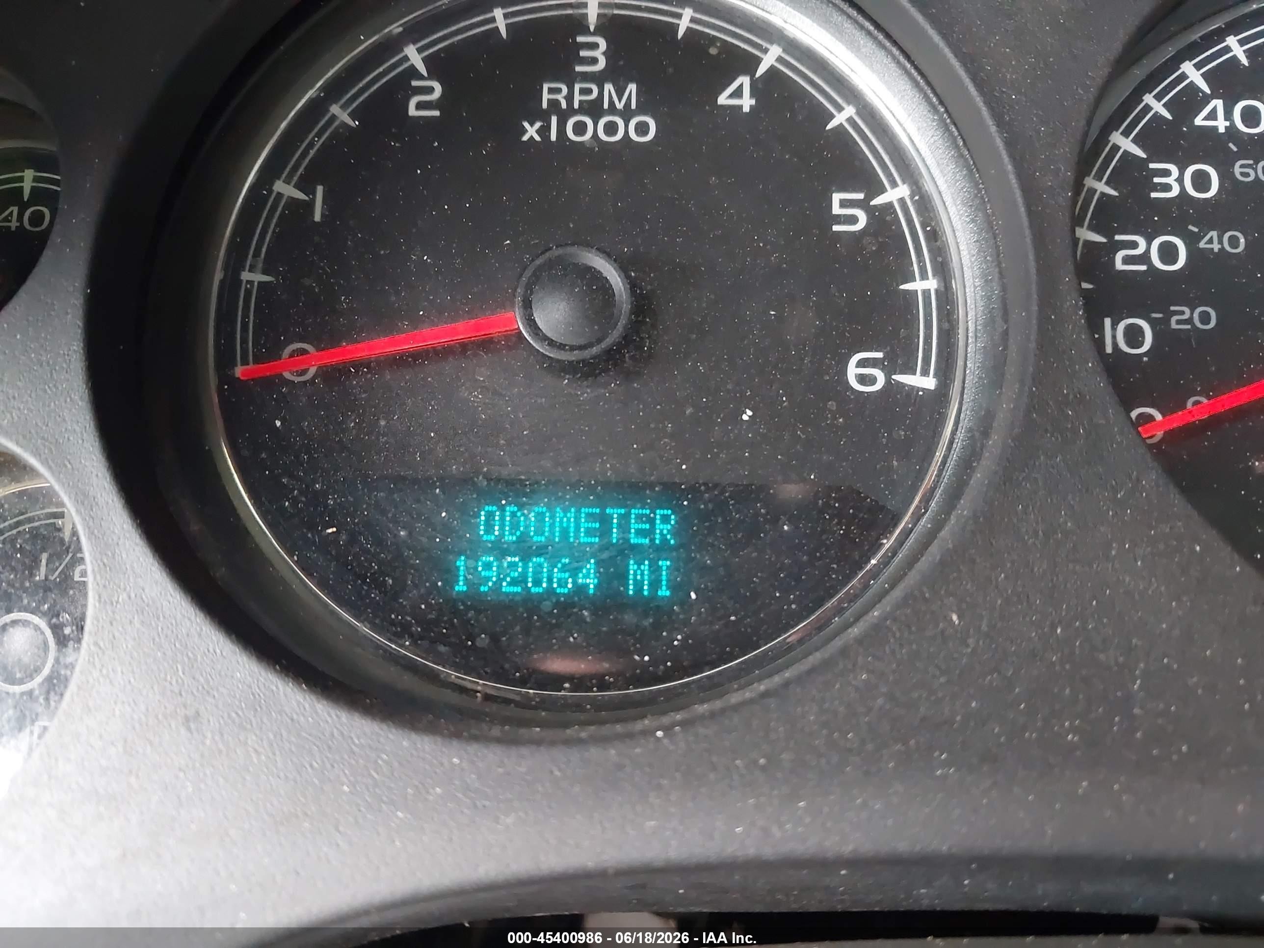 2011 Chevrolet Tahoe Lt Burgundy vin: 1GNSCBE02BR149746