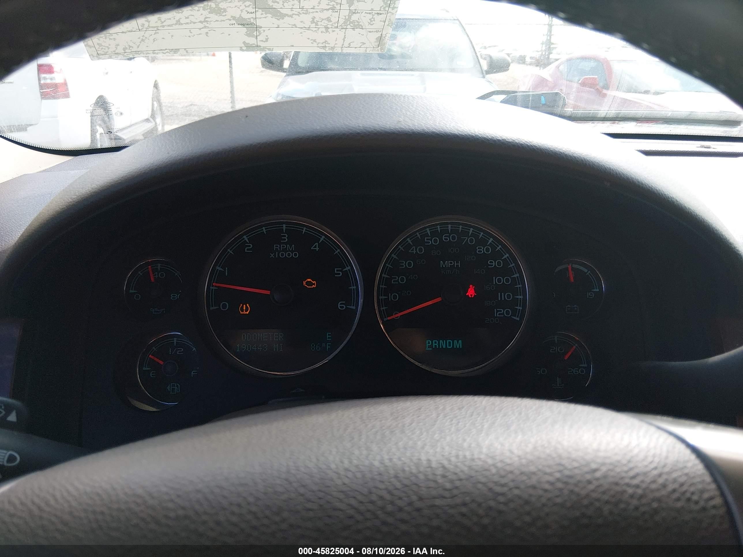2012 Chevrolet Tahoe Lt Белый vin: 1GNSCBE02CR264297