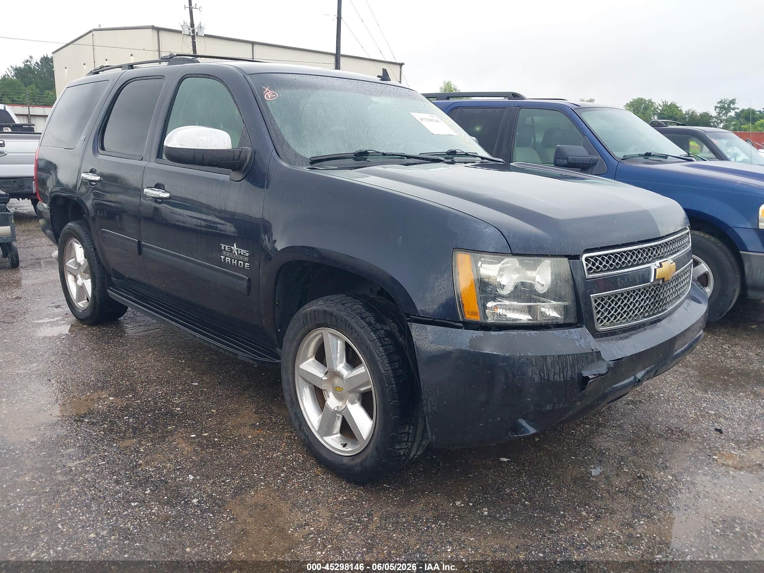 2013 Chevrolet Tahoe Lt Dark Blue vin: 1GNSCBE02DR205932