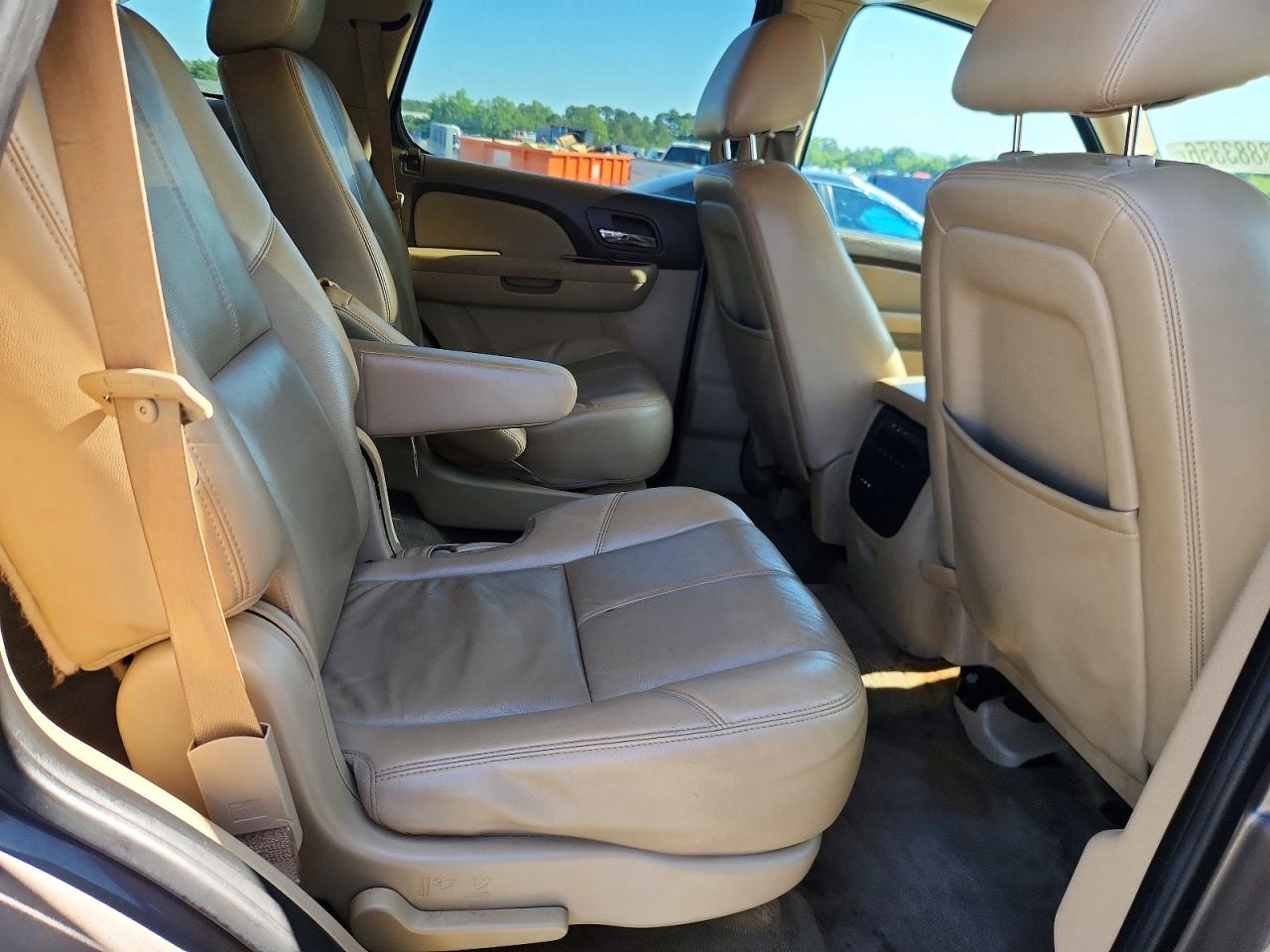 2011 Chevrolet Tahoe C1500 Lt Brown vin: 1GNSCBE03BR365833