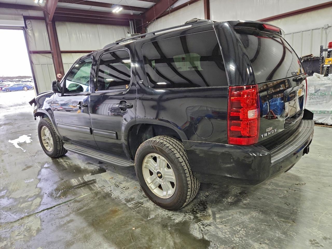 2012 Chevrolet Tahoe Black vin: 1GNSCBE03CR105207