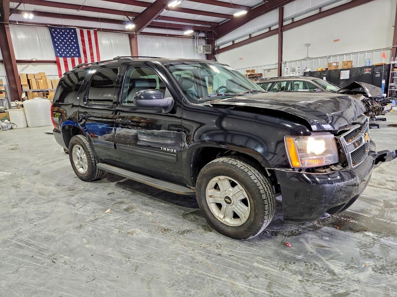 2012 Chevrolet Tahoe Black vin: 1GNSCBE03CR105207