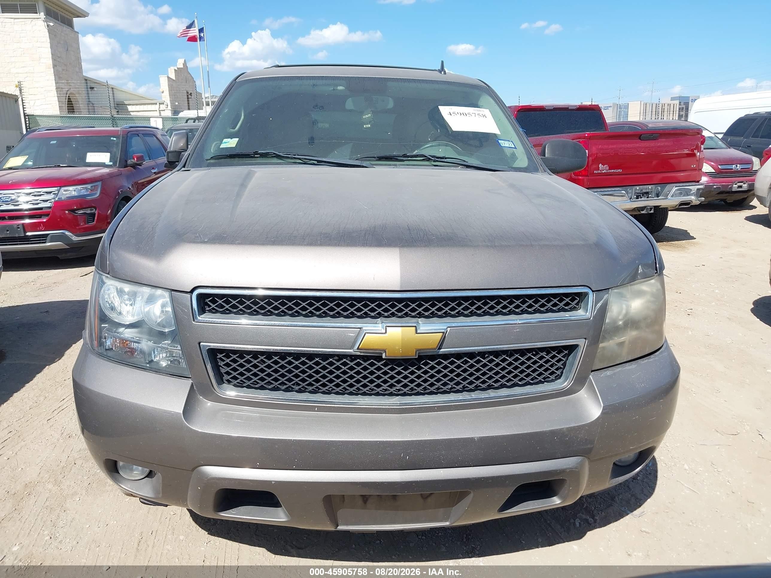 2013 Chevrolet Tahoe Lt Brown vin: 1GNSCBE03DR295480