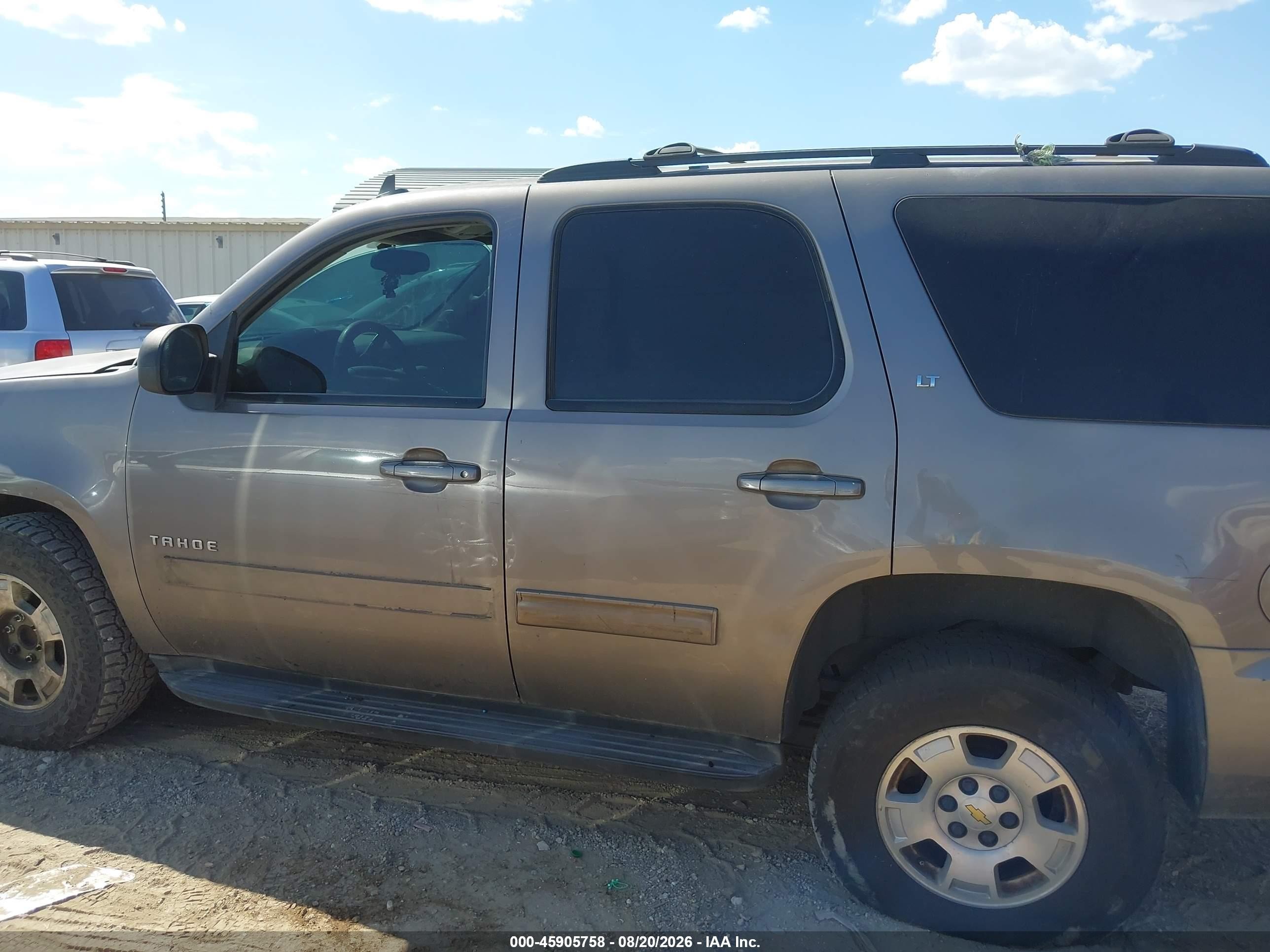2013 Chevrolet Tahoe Lt Brown vin: 1GNSCBE03DR295480