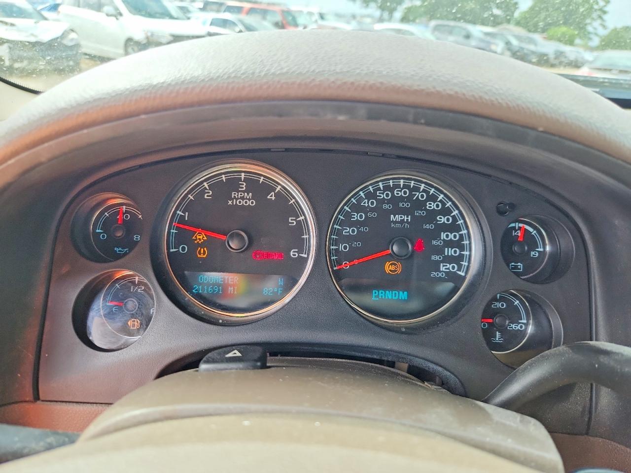 2011 Chevrolet Tahoe C1500 Lt Gold vin: 1GNSCBE04BR157315