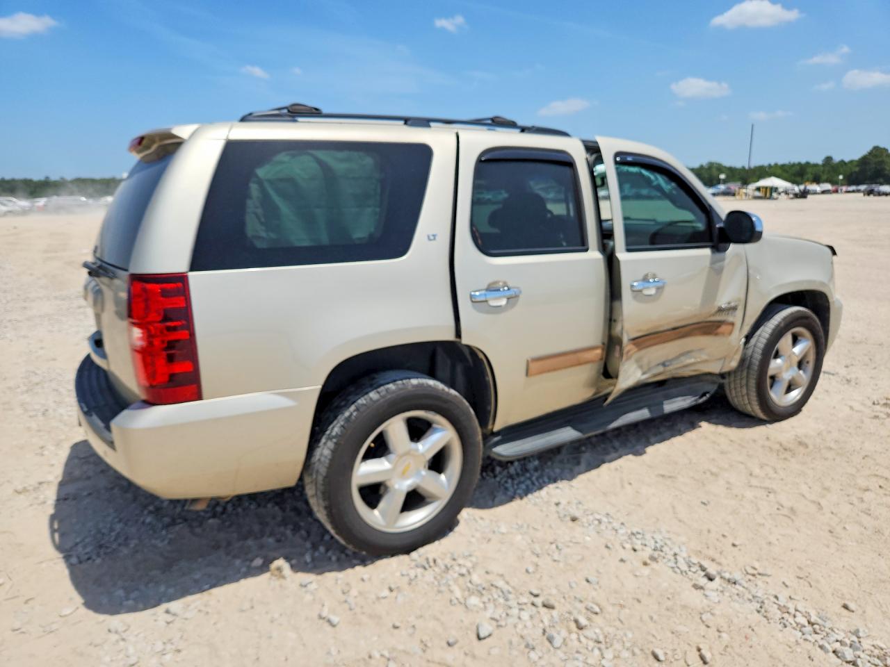 2013 Chevrolet Tahoe C1500 Lt Tan vin: 1GNSCBE04DR194030