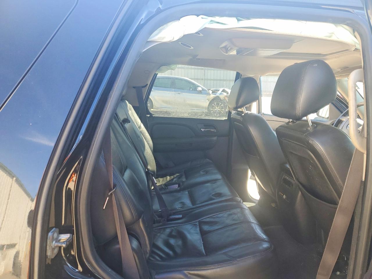 2013 Chevrolet Tahoe C1500 Lt Black vin: 1GNSCBE04DR349952