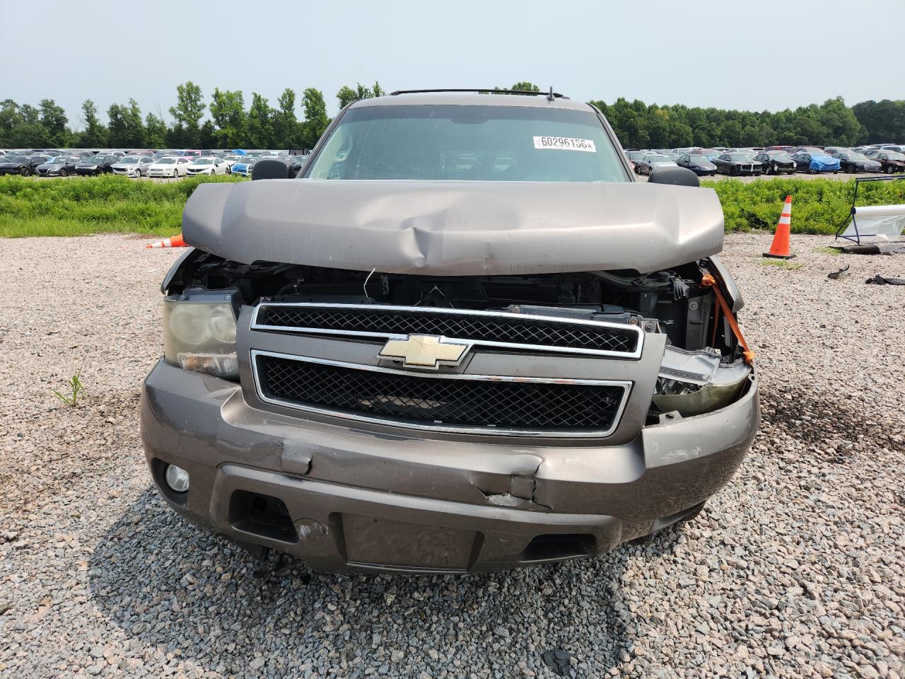 2011 Chevrolet Tahoe C1500 Lt Tan vin: 1GNSCBE05BR382049