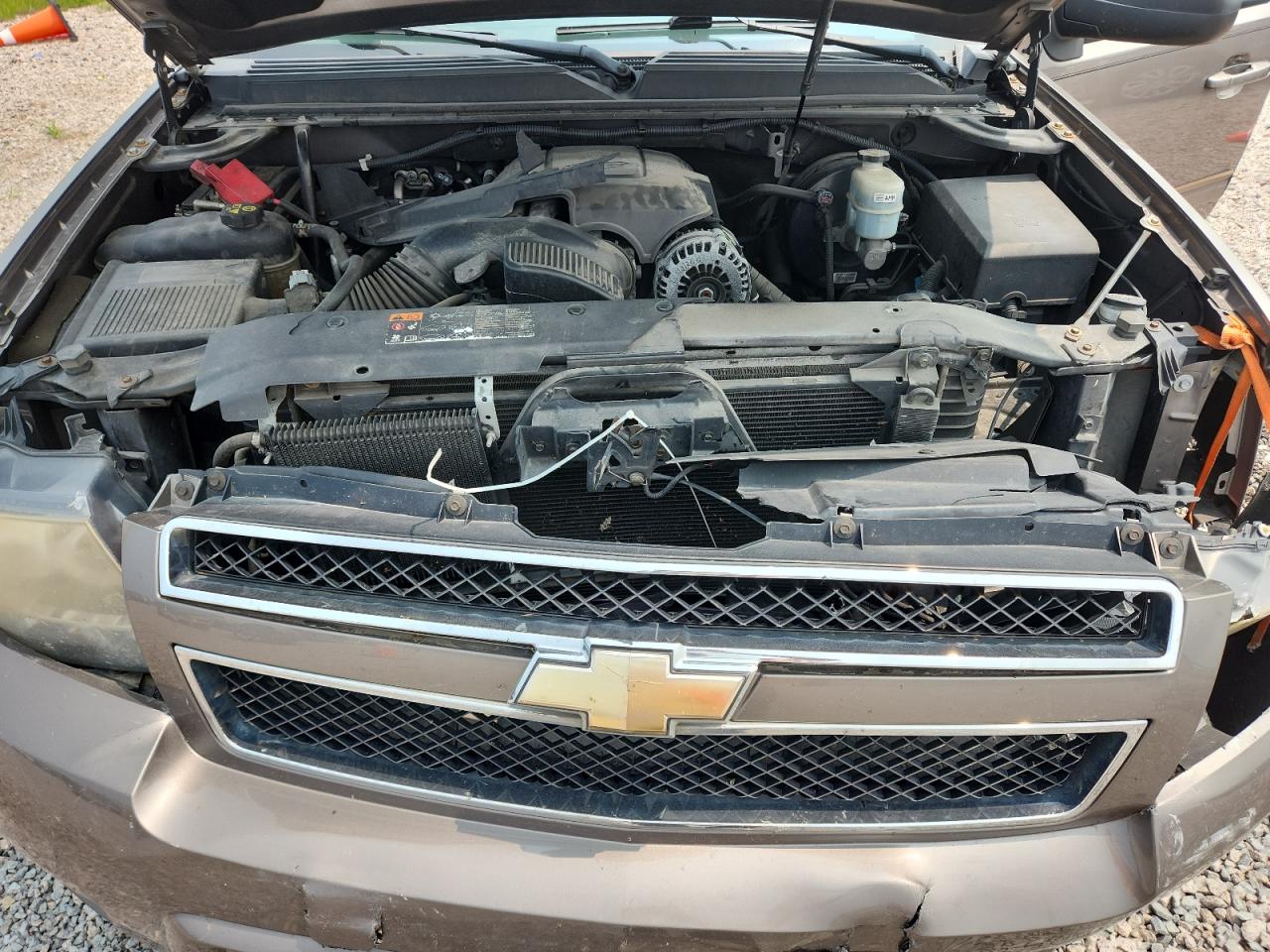 2011 Chevrolet Tahoe C1500 Lt Tan vin: 1GNSCBE05BR382049