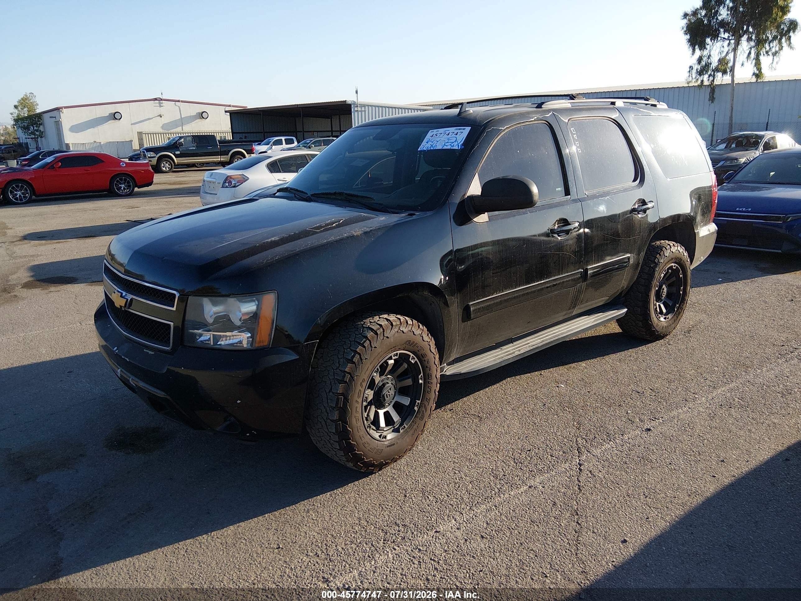 2013 Chevrolet Tahoe Lt Black vin: 1GNSCBE05DR177740