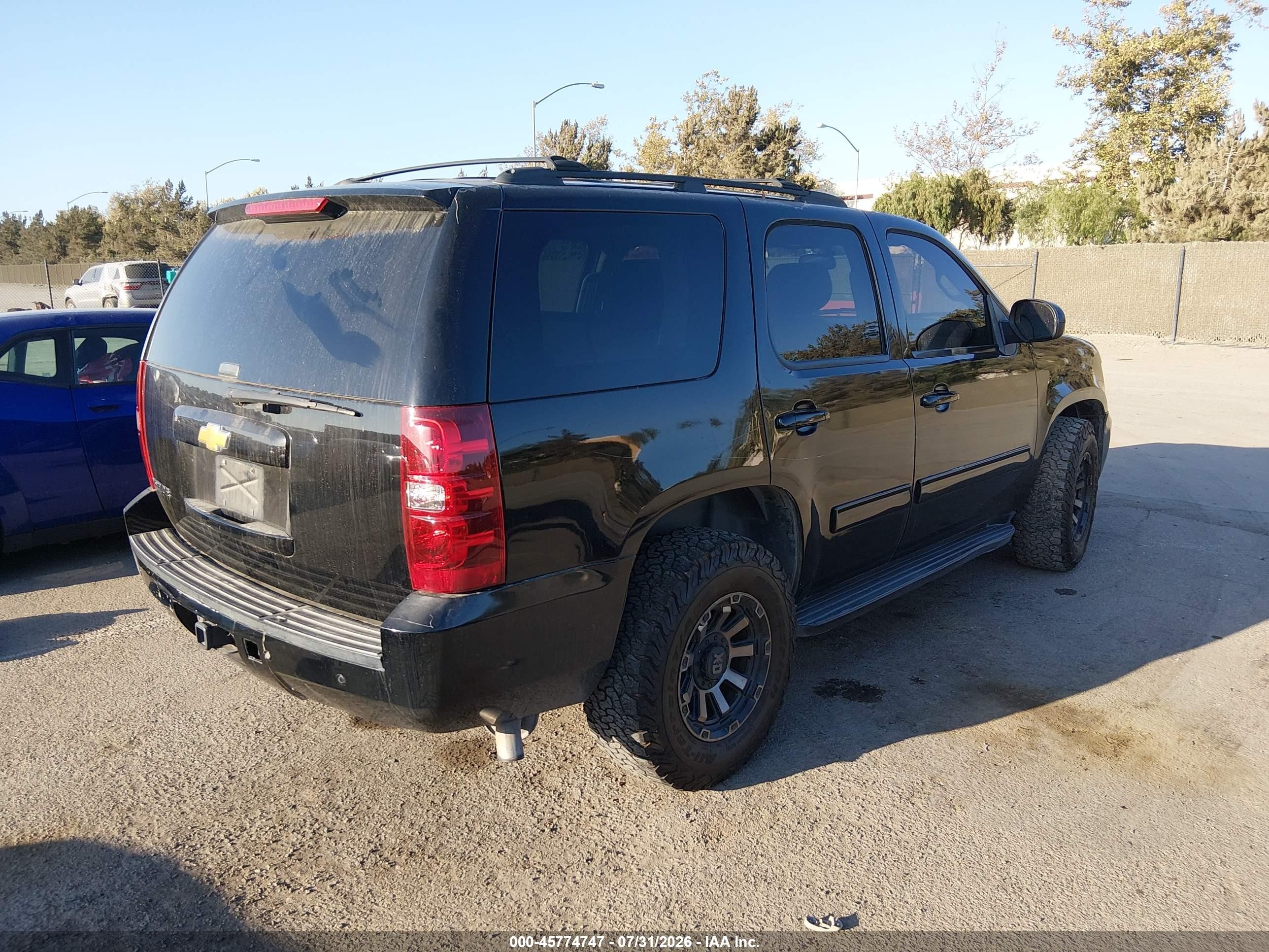 2013 Chevrolet Tahoe Lt Black vin: 1GNSCBE05DR177740