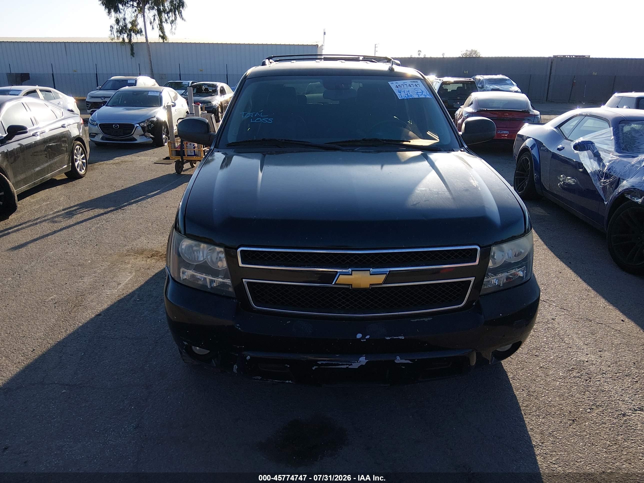 2013 Chevrolet Tahoe Lt Black vin: 1GNSCBE05DR177740