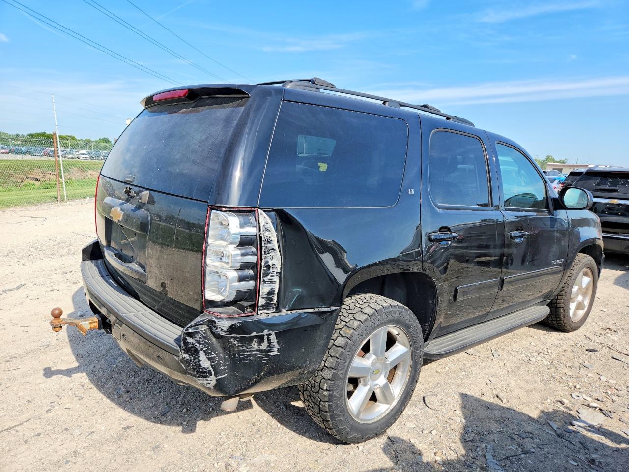 2013 Chevrolet Tahoe C1500 Lt Черный vin: 1GNSCBE05DR210798