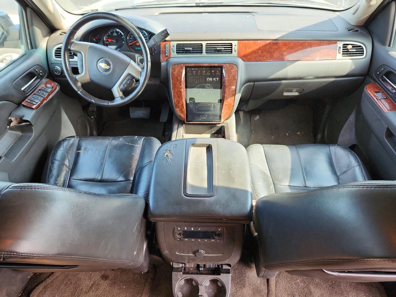 2013 Chevrolet Tahoe C1500 Lt Черный vin: 1GNSCBE05DR210798