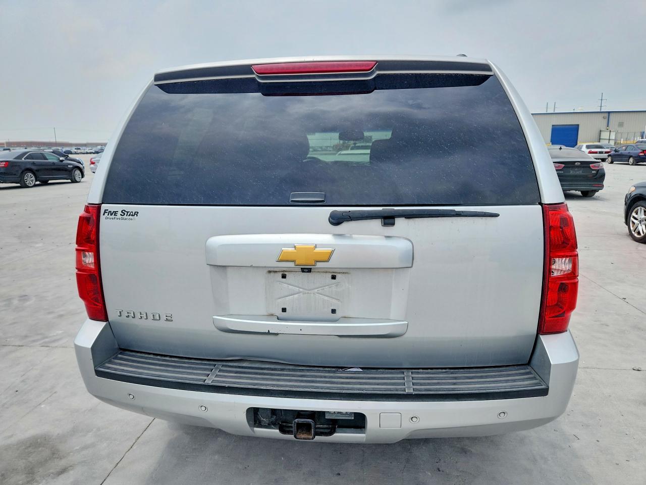 2014 Chevrolet Tahoe C1500 Lt Silver vin: 1GNSCBE05ER146909