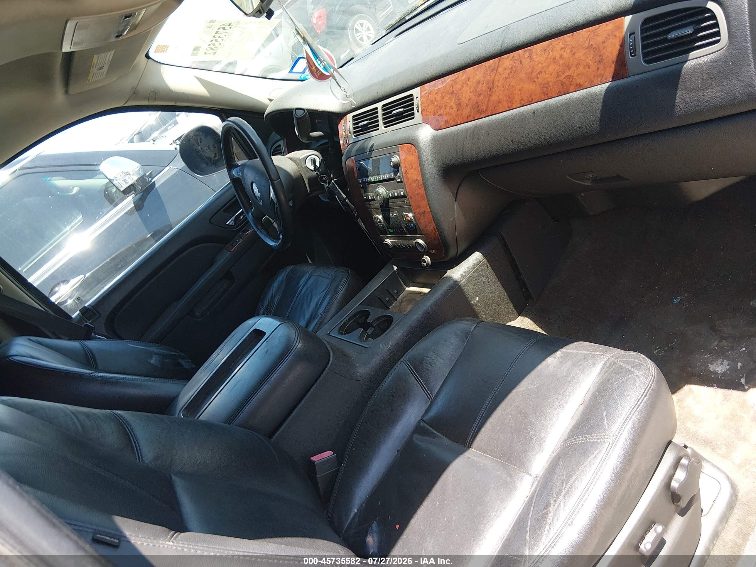 2011 Chevrolet Tahoe Lt Brown vin: 1GNSCBE06BR238154
