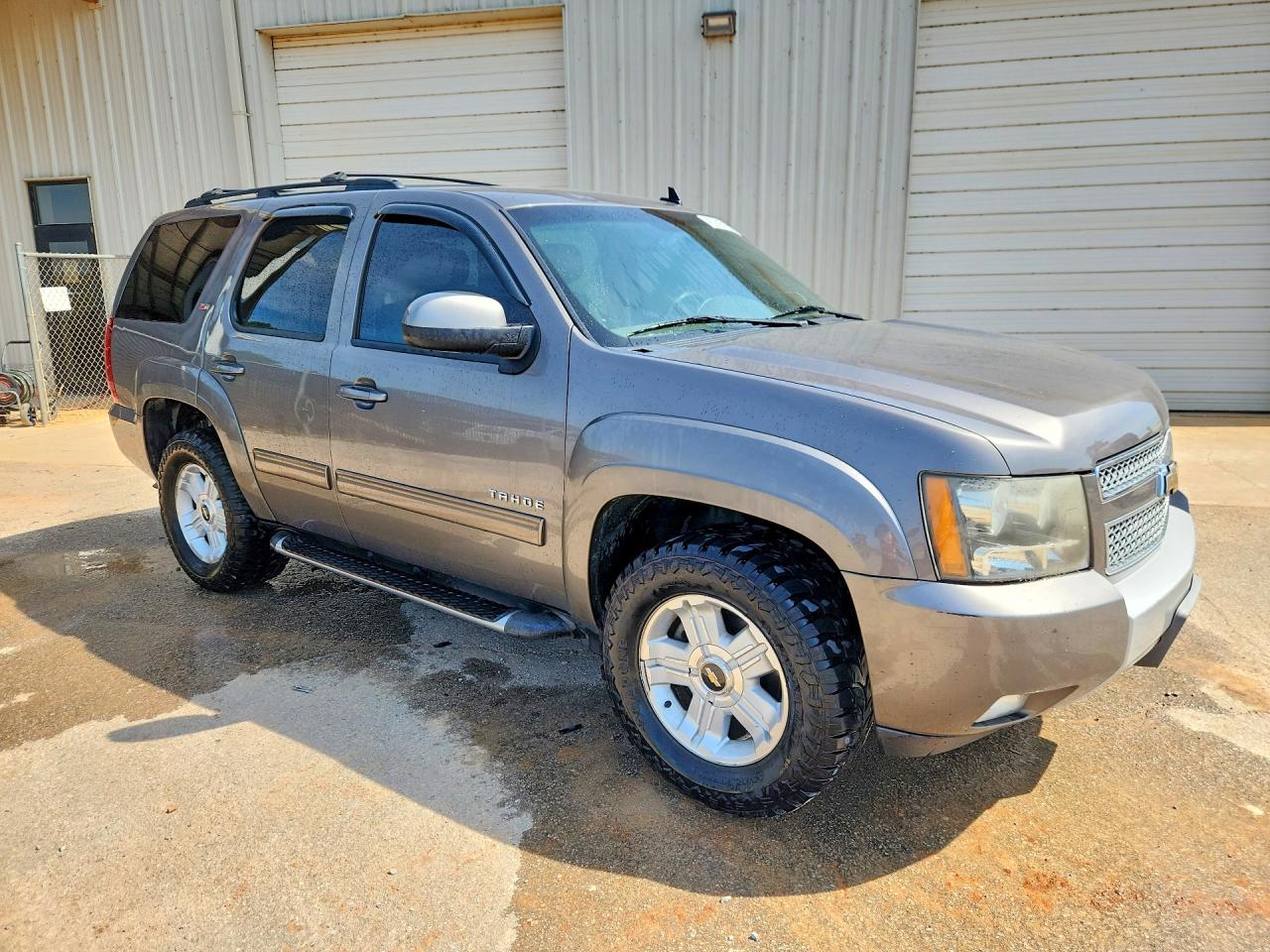 2011 Chevrolet Tahoe C1500 Lt Brown vin: 1GNSCBE06BR269758