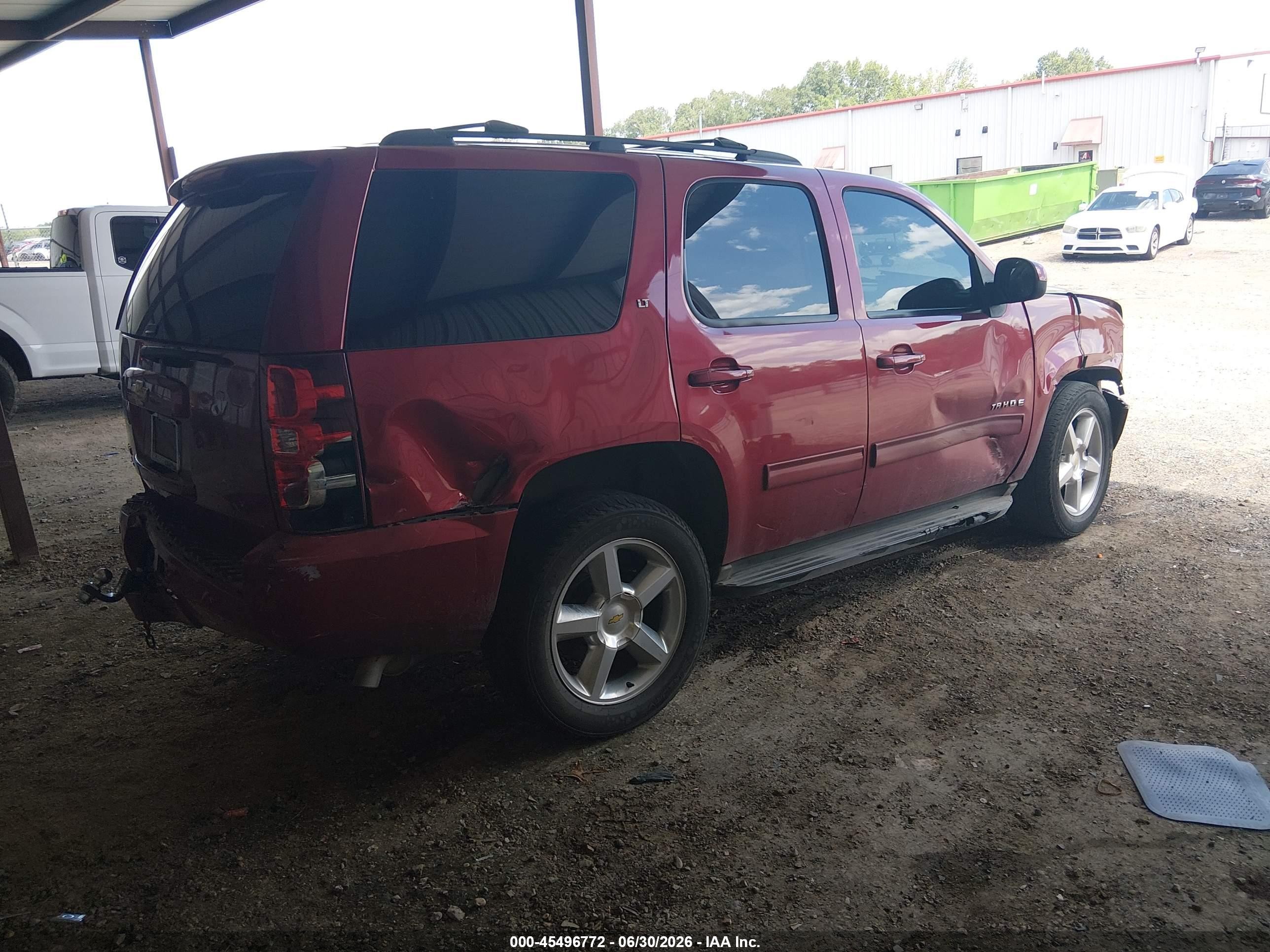 2013 Chevrolet Tahoe Lt Red vin: 1GNSCBE06DR100259