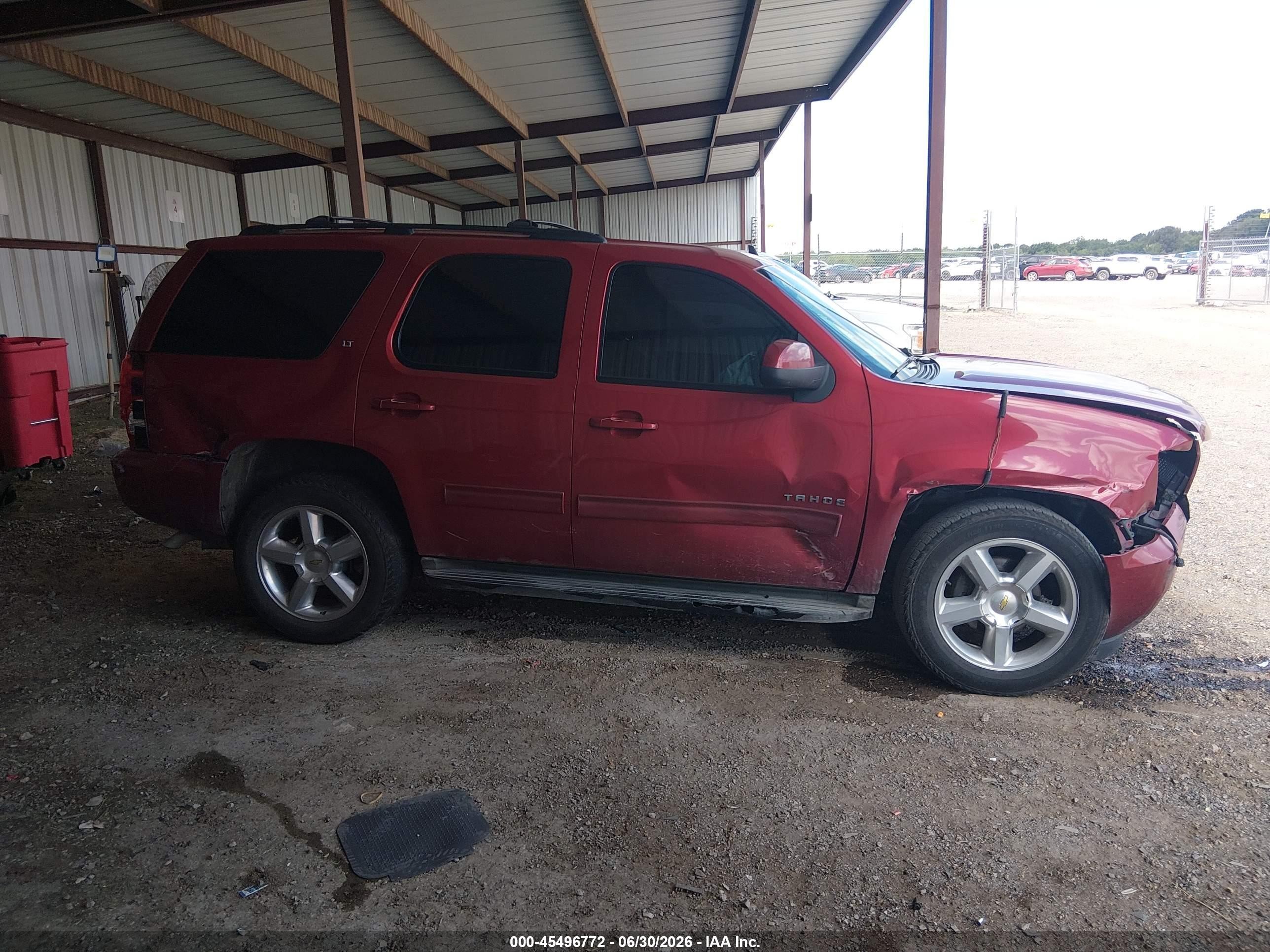 2013 Chevrolet Tahoe Lt Red vin: 1GNSCBE06DR100259