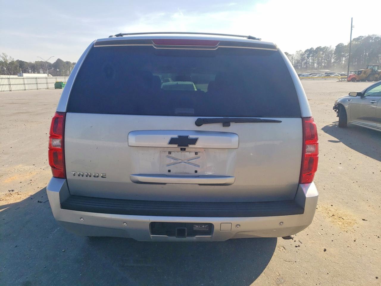 2014 Chevrolet Tahoe C1500 Lt Silver vin: 1GNSCBE07ER118982