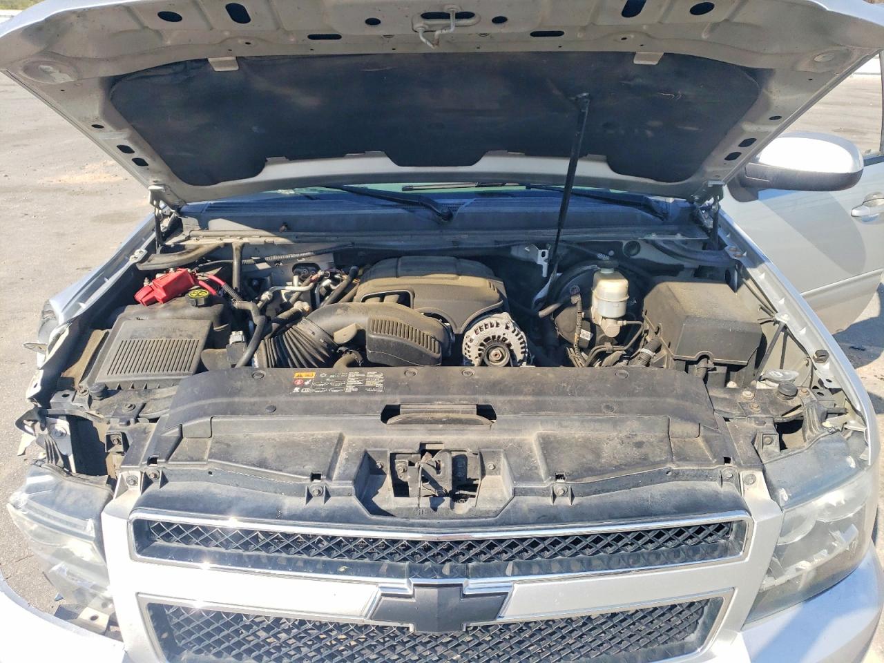 2014 Chevrolet Tahoe C1500 Lt Silver vin: 1GNSCBE07ER118982