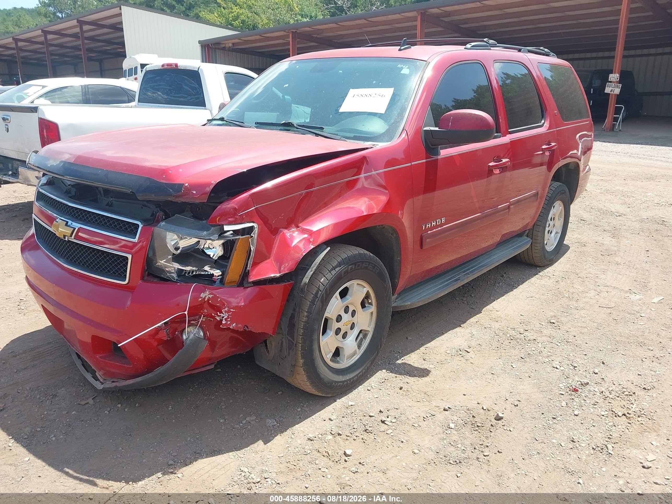 2014 Chevrolet Tahoe Lt Red vin: 1GNSCBE07ER231217